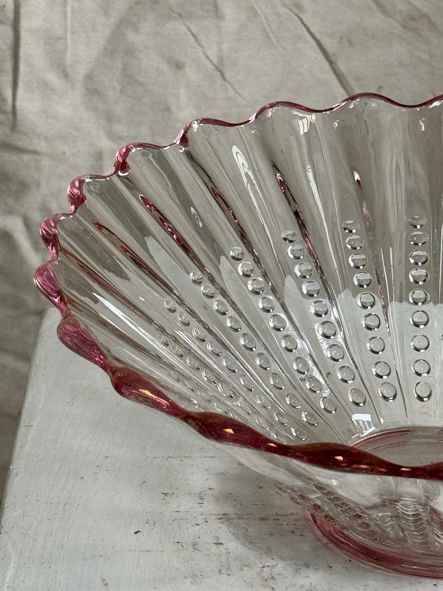 Vintage Depression Oyster And Pearl Pink bowl