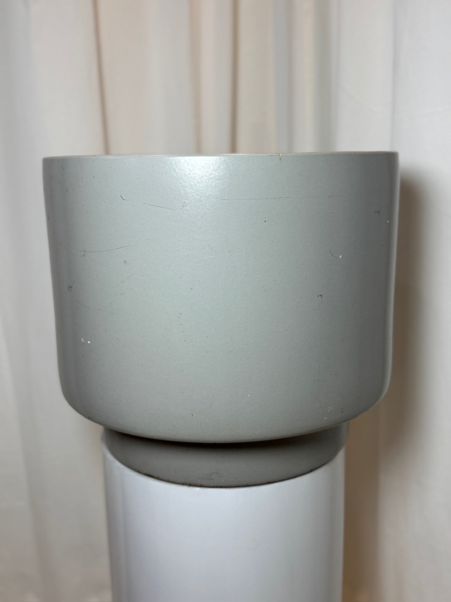 Vintage Mid-Century Ceramic Planter – Styled After Gainey, No Drainage Hole