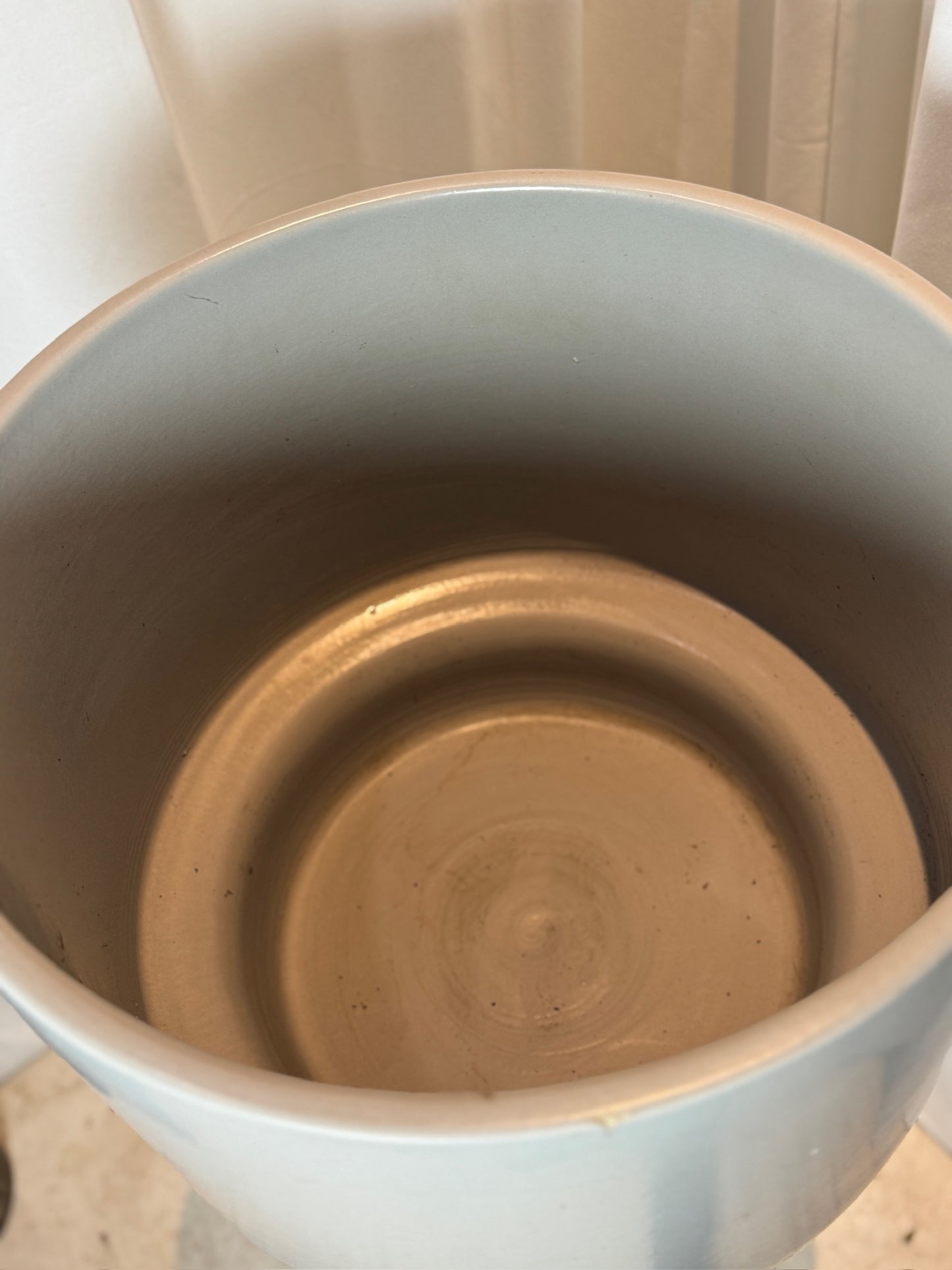 Vintage Mid-Century Ceramic Planter – Styled After Gainey, No Drainage Hole