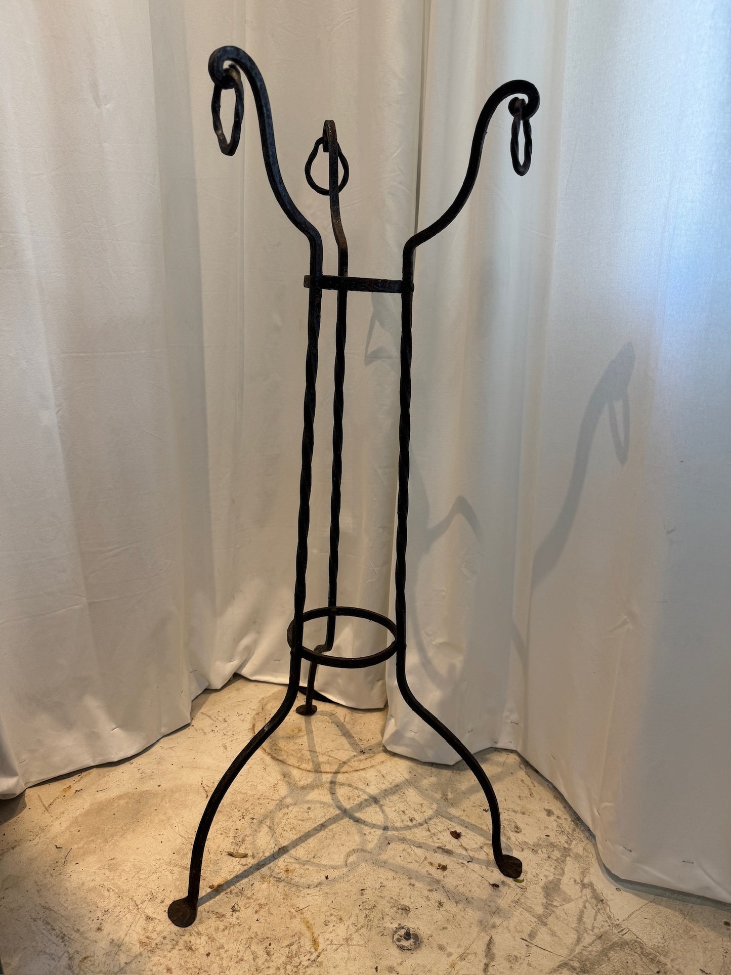 Elegant Vintage Wrought Iron Plant Stand with Twisted Detailing