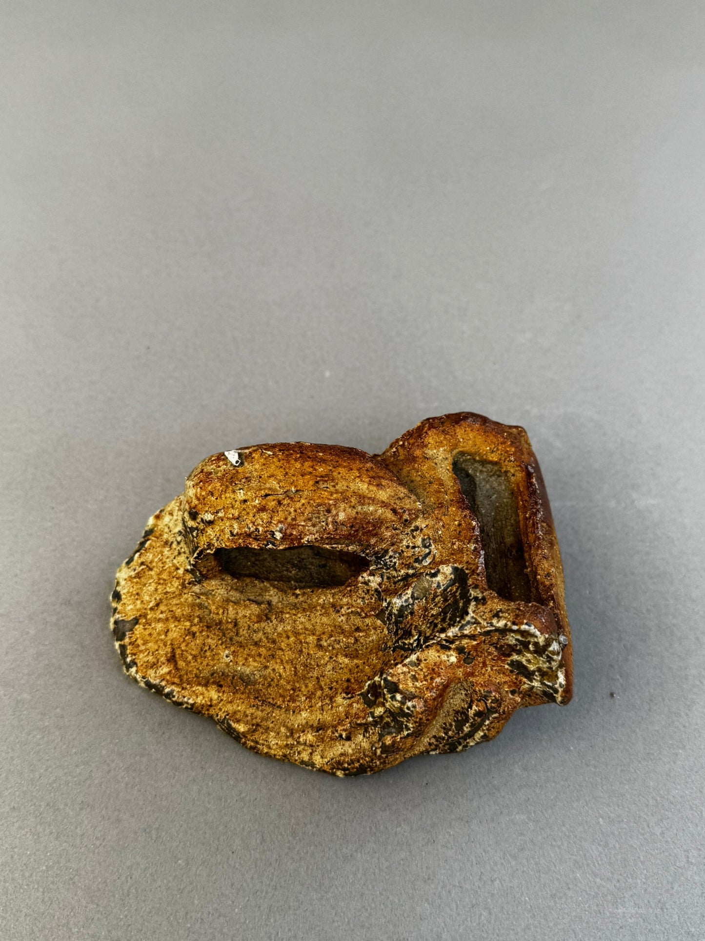 Hand-Formed Brutalist Ceramic Sculpture – Organic Abstract Studio Pottery, Textured Earth-Tone Glaze