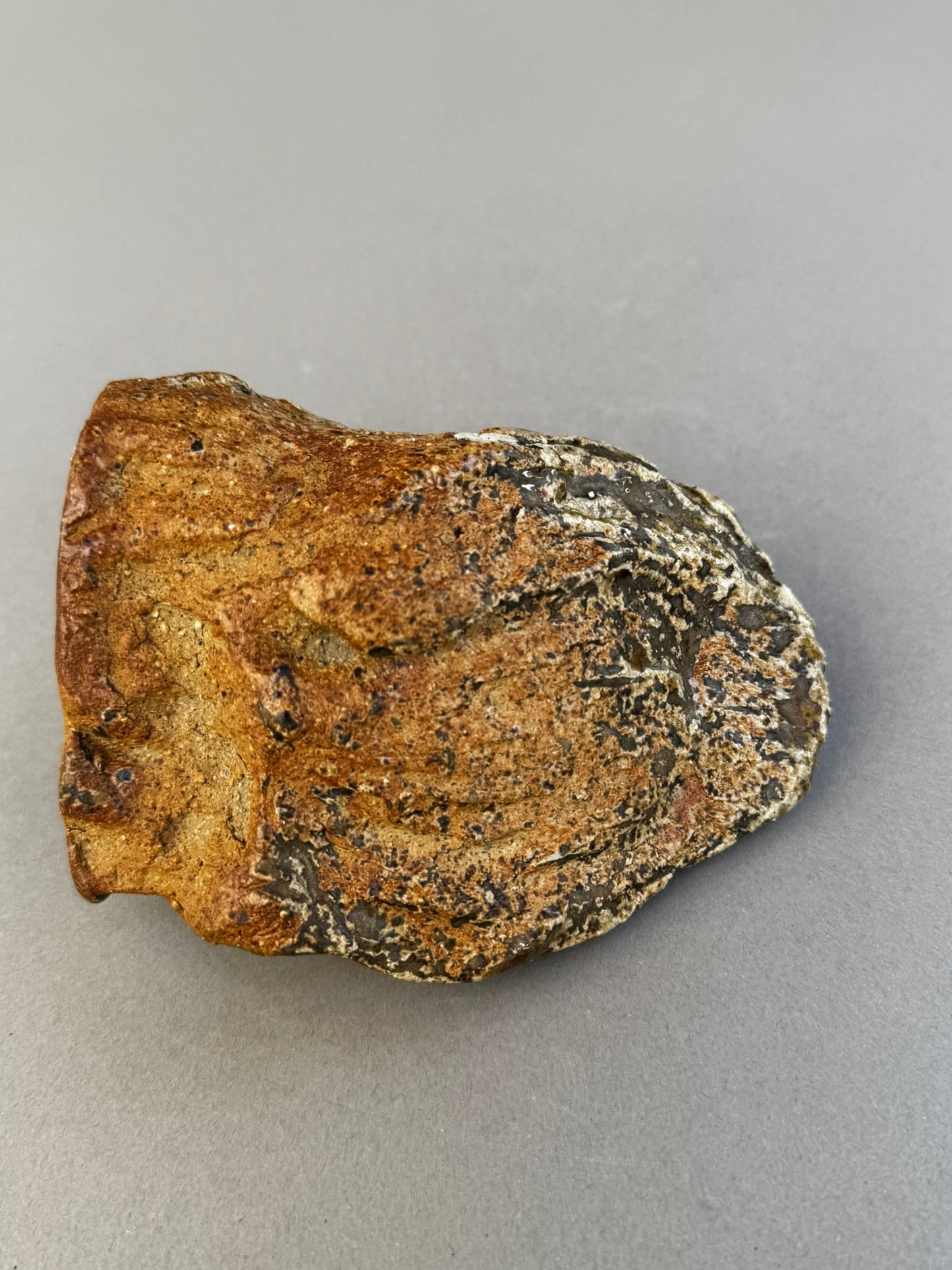 Hand-Formed Brutalist Ceramic Sculpture – Organic Abstract Studio Pottery, Textured Earth-Tone Glaze