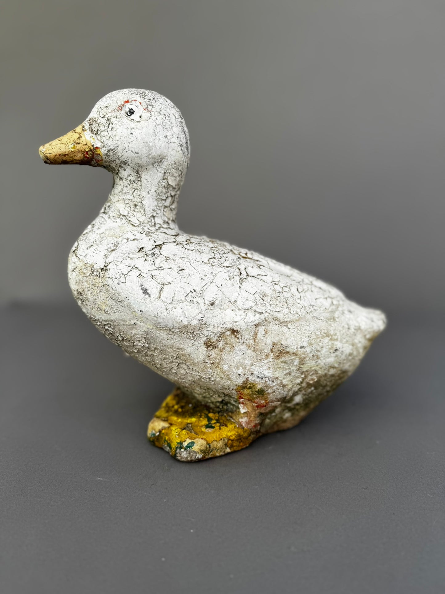 Weathered Vintage Concrete Duck Garden Sculpture – Rustic Folk Art Décor