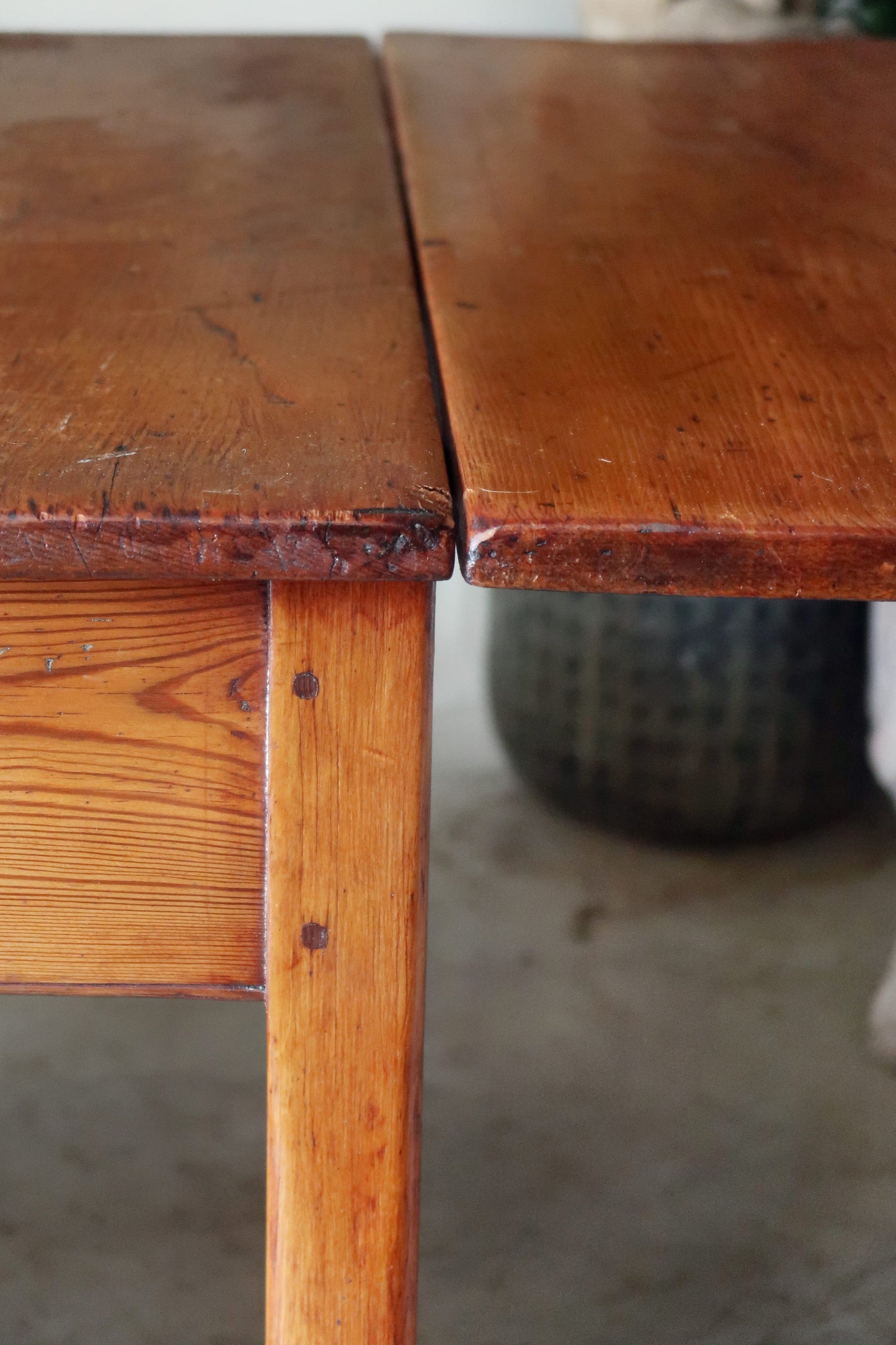 Antique Rustic Pine Dropleaf Cottage Dining Table