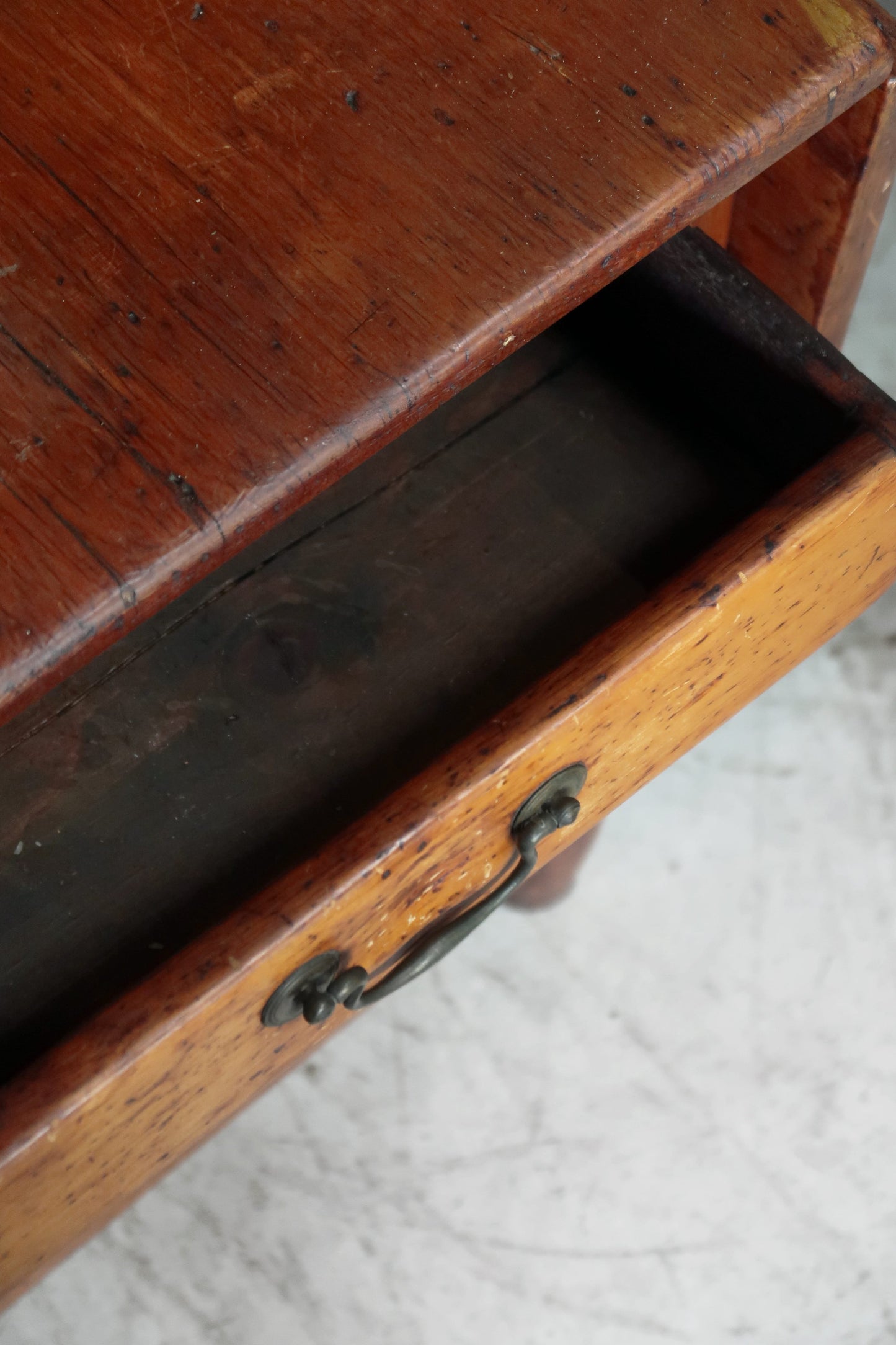 Antique Rustic Pine Dropleaf Cottage Dining Table