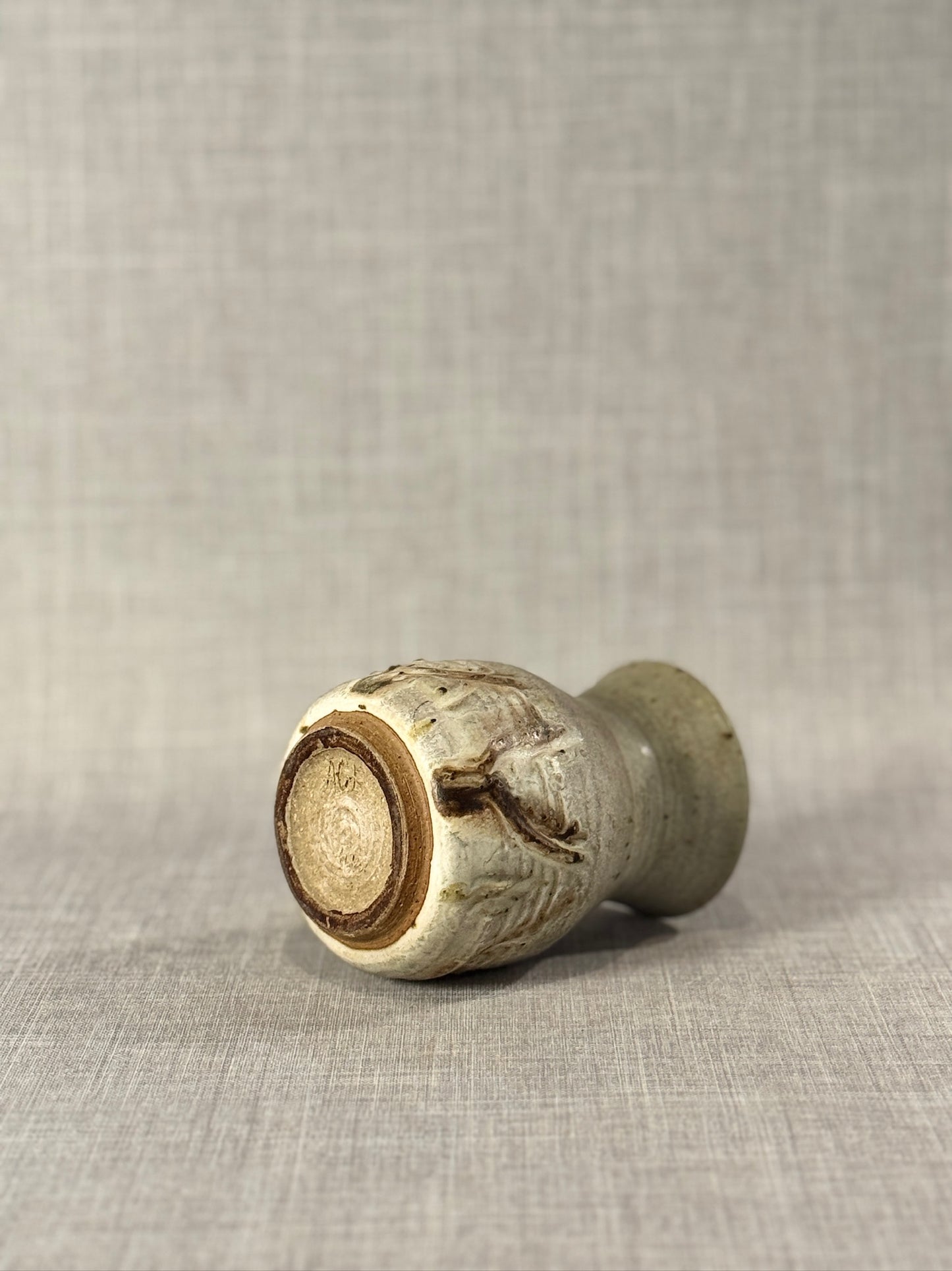 Signed Studio Pottery Vase by "AGE" – Hand-Thrown Glazed Ceramic with Textured Abstract Banding