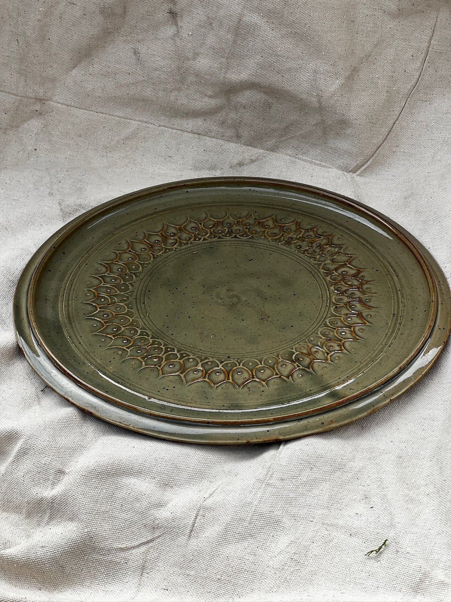 Signed vintage ceramic cake plate - earthy green
