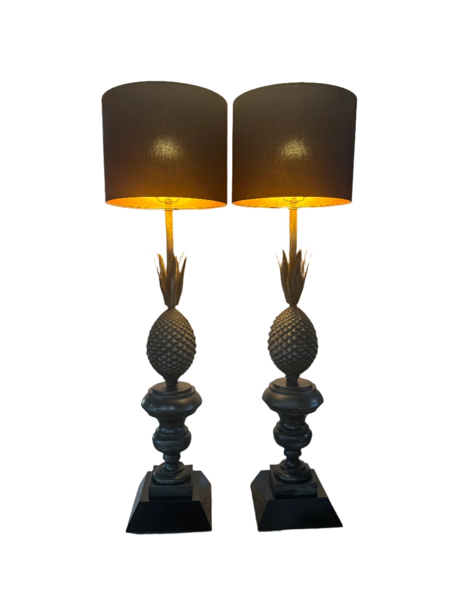 Pair of Vintage Metal Pineapple Table Lamps – Ornate Neoclassical Style