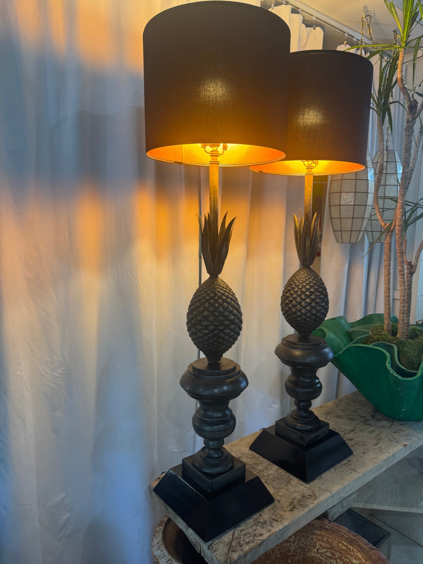 Pair of Vintage Metal Pineapple Table Lamps – Ornate Neoclassical Style