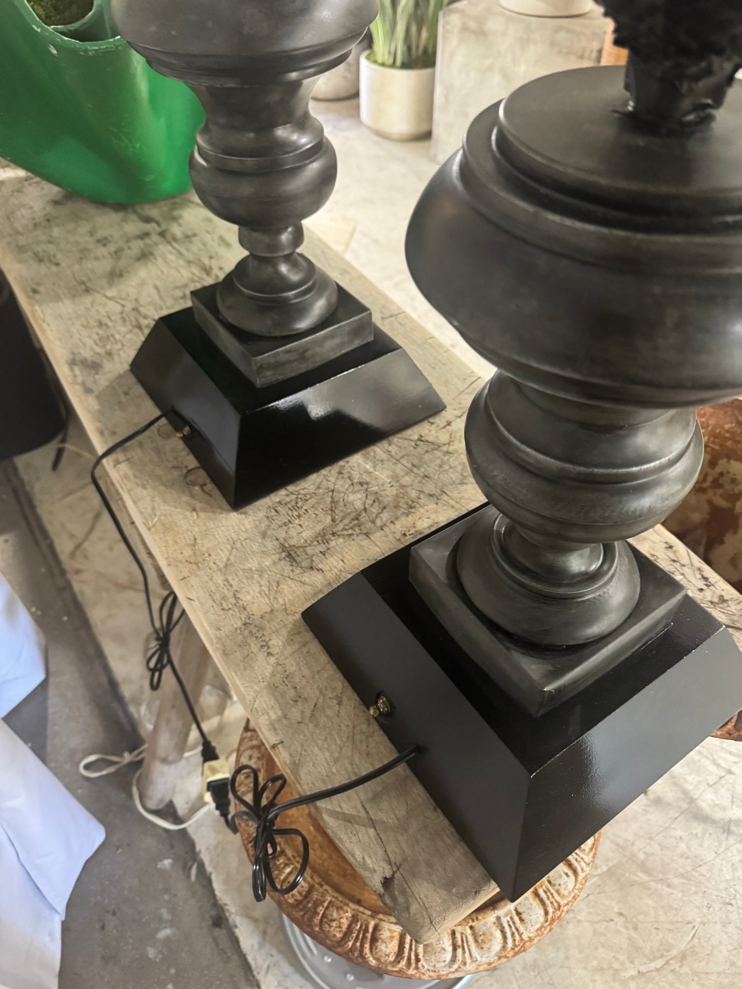 Pair of Vintage Metal Pineapple Table Lamps – Ornate Neoclassical Style