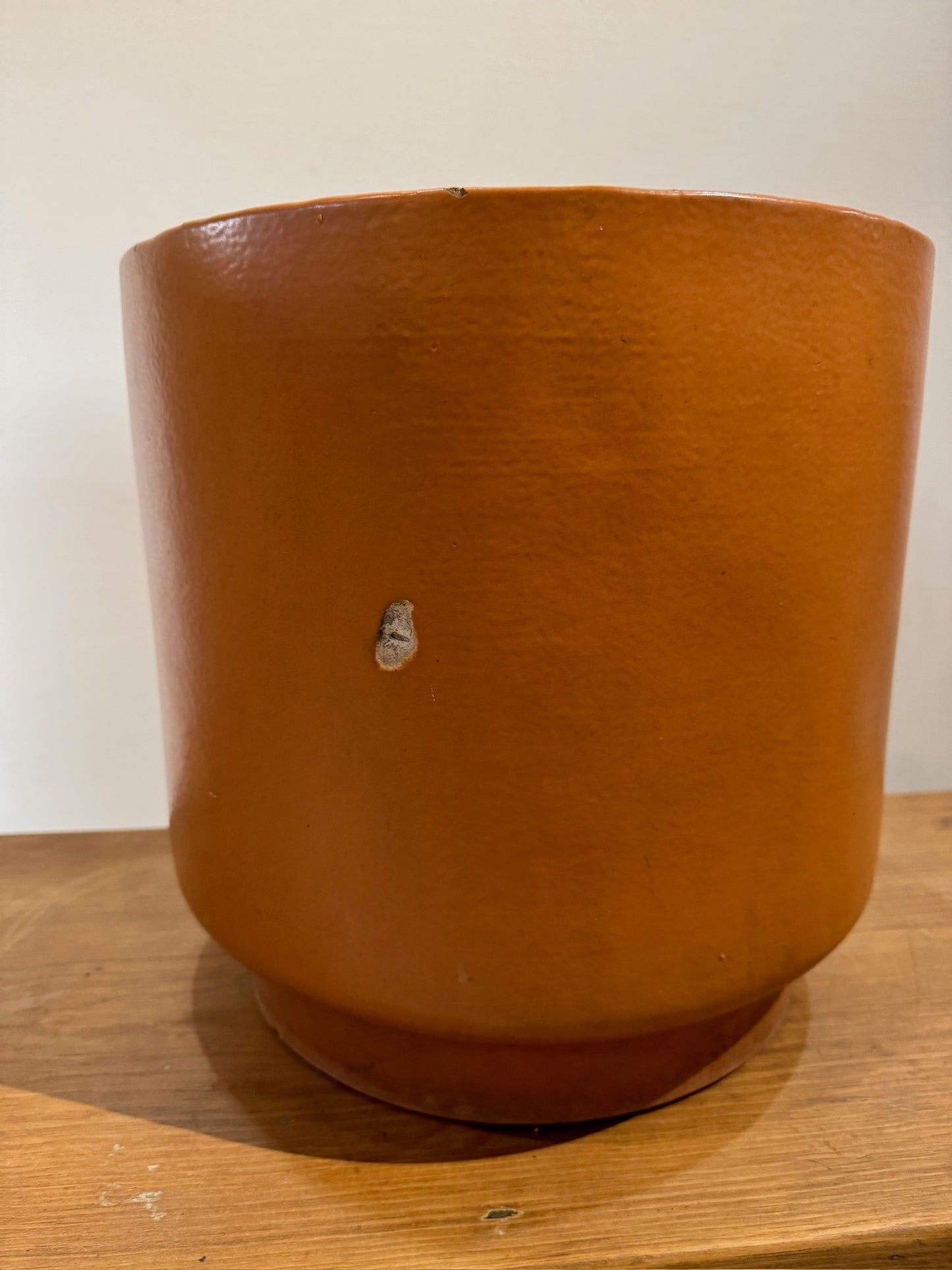 Architectural Ceramics Mid-Century Planter with Rim and Front Chip, Oakland , CA