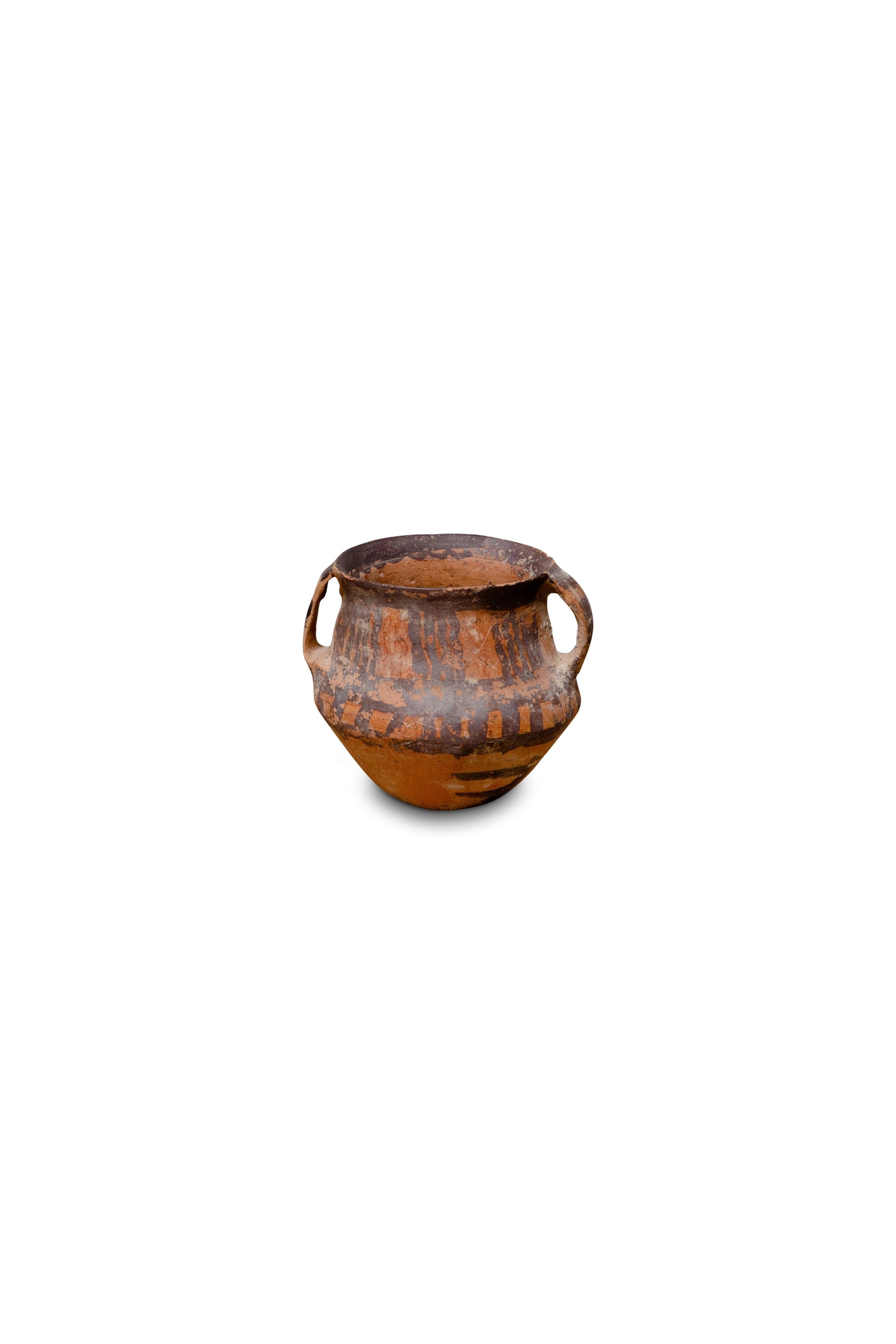 Banshan phase Majiayao vessel in terracotta, antique Chinese pottery with detailed painted crosshatch and scalloped designs — Hommes and Gardens, Objects, Vases + Vessels Collection, home decor, outdoor decorations, home design, luxury design, Landscape Architect, Interior Designer, Outdoor Living, Art, Furniture, Objects, Best Gifts, Nature, Backyard, Yard.