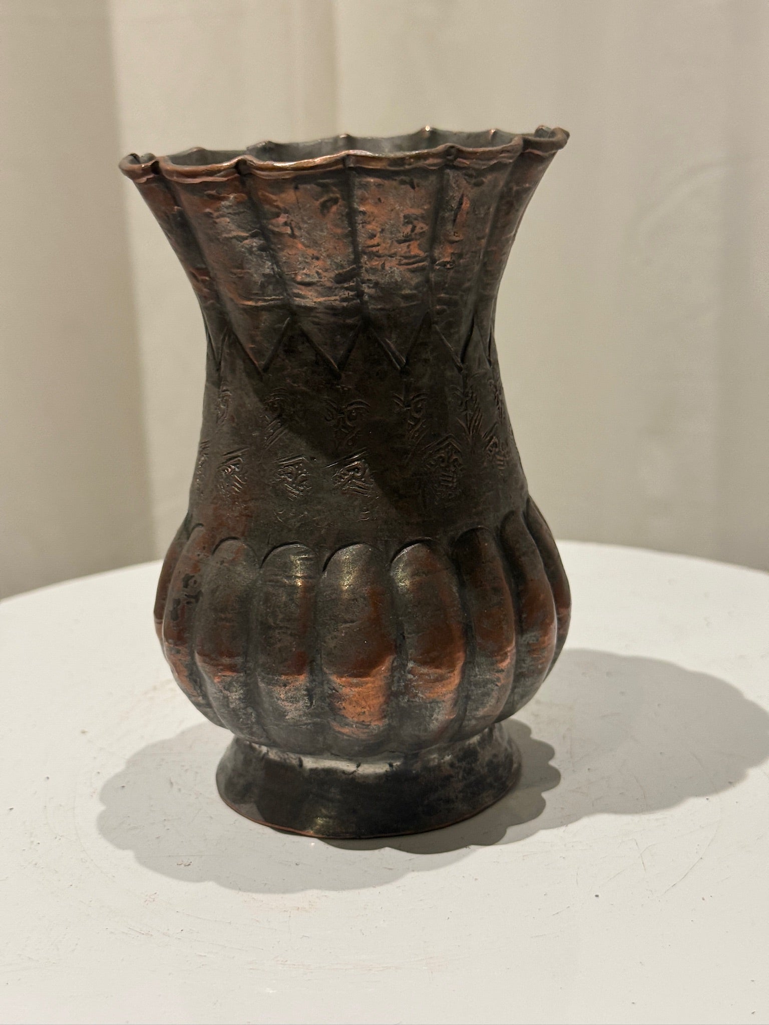 Handcrafted vintage Egyptian copper vase featuring floral engravings, scalloped rim, and natural aged patina, perfect for collectors and decor lovers — Hommes and Gardens, Vases + Vessels Collection, Landscape Architect, Interior Designer, Outdoor Living, Art, Furniture, Objects, Best Gifts, Nature, Backyard, Yard, Outdoor Decorations, Home Decor, Home Design, Luxury Design.