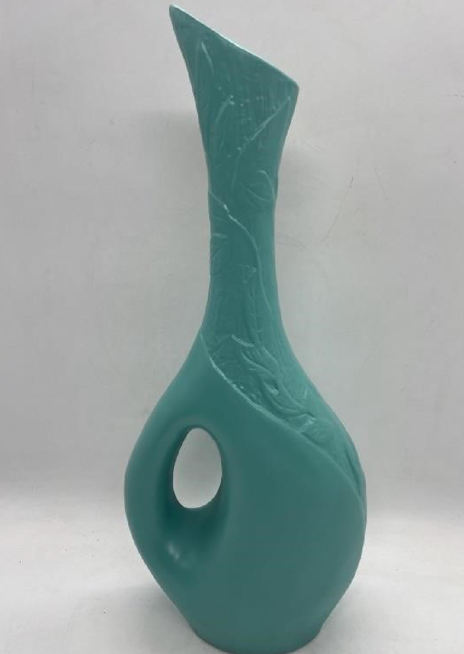 Handmade vintage turquoise ceramic pottery vase featuring smooth glaze and elegant minimalist silhouette — Hommes and Gardens, Pots + Vessels Collection, Landscape Architect, Interior Designer, Outdoor Living, Outdoor Decorations, Home Decor, Home Design, Luxury Design, Art, Furniture, Objects, Best Gifts, Nature, Backyard, Yard.