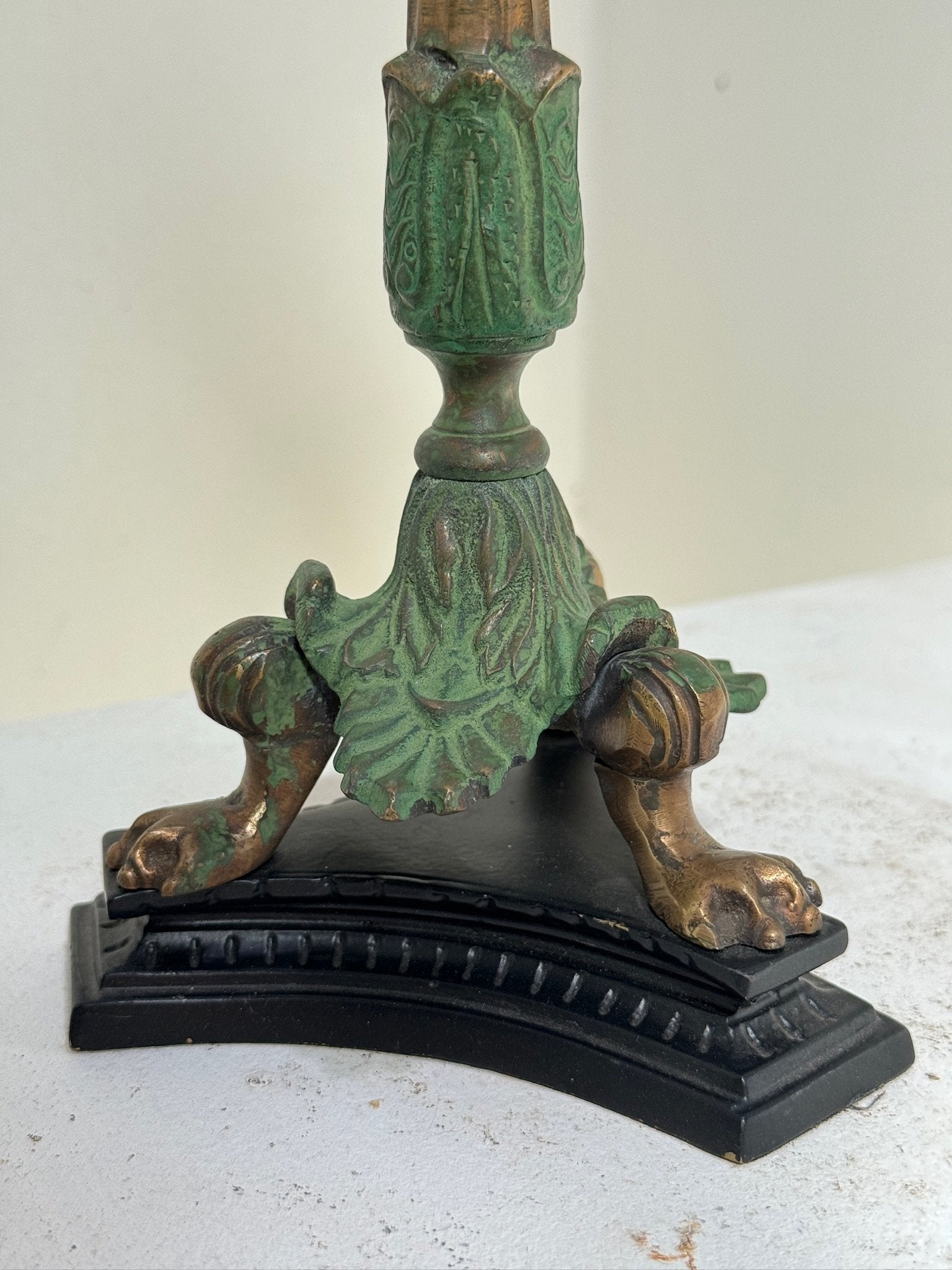 Midcentury Italian brass and bronze candle holders, vintage pair with claw base and refined craftsmanship — Hommes and Gardens, Candles Collection, Home Decor, Candle Holders, landscape design, plant design, Landscape Architect, Interior Designer, Outdoor Living, Outdoor Decorations, Home Design, Luxury Design, Art, Furniture, Objects, Best Gifts, Nature, Backyard, Yard.