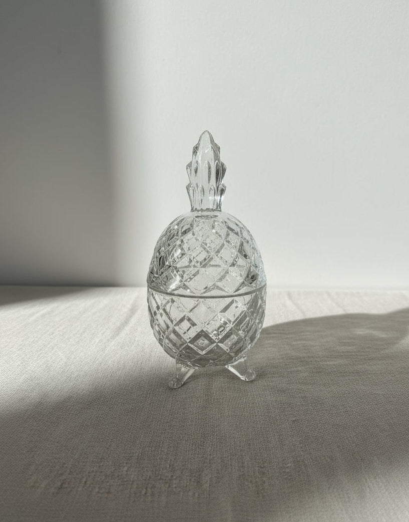Slovakian crystal pineapple-shaped candy jar with lid and footed base, elegant decorative covered bowl for candies or trinkets — Hommes and Gardens, Home Decor Collection, Decorative Objects, Bowls, Gifts & Merch, landscape design, plant design, Landscape Architect, Interior Designer, Outdoor Living, Outdoor Decorations, Home Design, Luxury Design, Art, Furniture, Objects, Best Gifts, Nature, Backyard, Yard.
