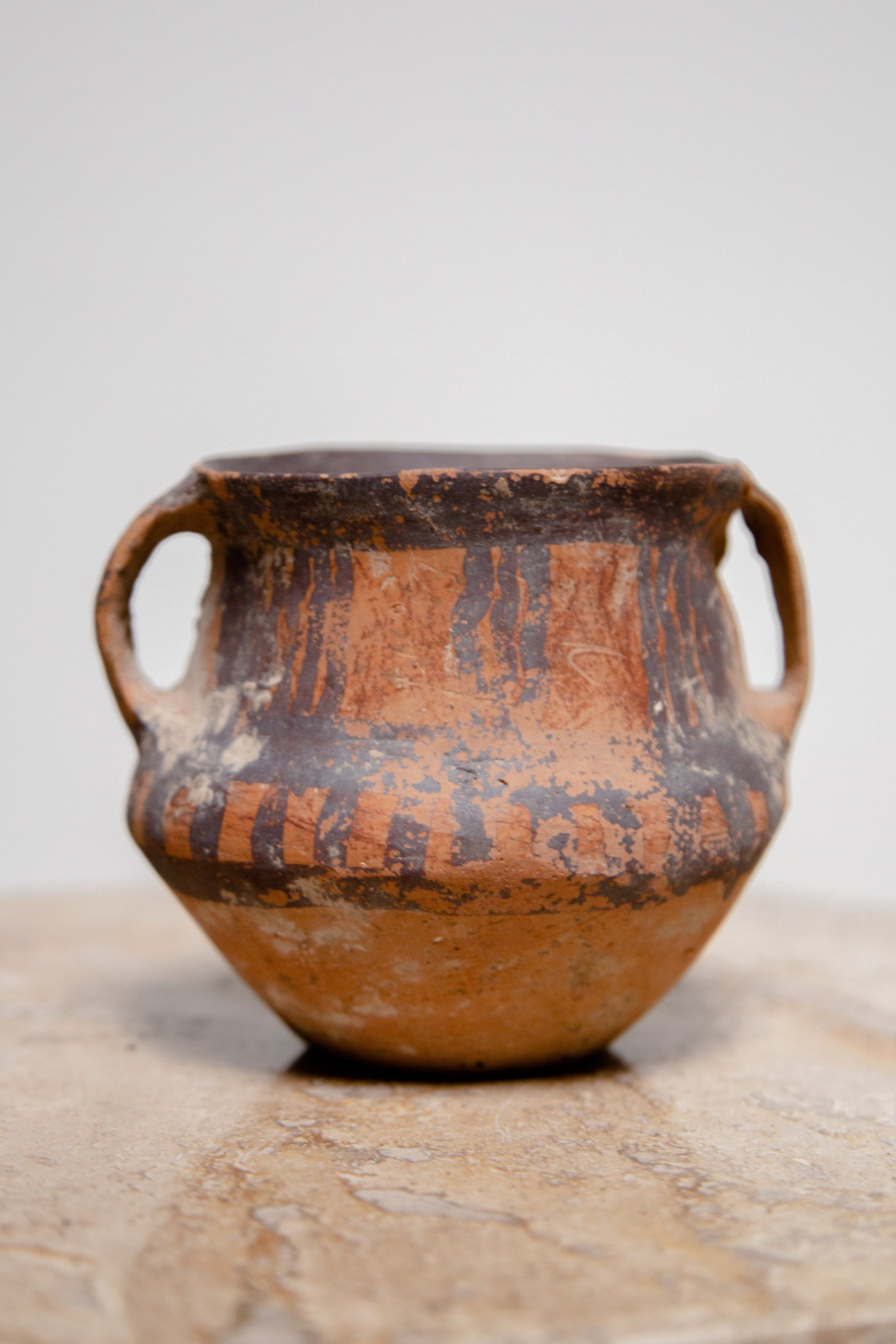 Vintage Majiayao Banshan pottery vase from ancient China with chequerboard and scalloped red-black design — Hommes and Gardens, Objects, Vases + Vessels Collection, home decor, outdoor decorations, home design, luxury design, Landscape Architect, Interior Designer, Outdoor Living, Art, Furniture, Objects, Best Gifts, Nature, Backyard, Yard.