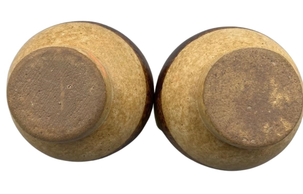 Vintage Robert Maxwell studio pottery cups, mid-century stoneware pair with beige matte glaze and sculptural form, ideal for collectors and design lovers — Hommes and Gardens, Kitchen Collection, Landscape Architect, Interior Designer, Outdoor Living, Art, Furniture, Objects, Best Gifts, Nature, Backyard, Yard, Outdoor Decorations, Home Decor, Home Design, Luxury Design.