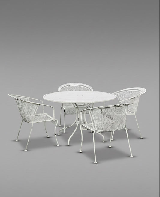 Vintage Woodard wrought iron patio set featuring Briarwood “Daisy Barrel” design with table and chairs, elegant mid-century outdoor furniture with white patina finish — Hommes and Gardens, Furniture Collection, Outdoor Furniture Sets, Patio Decor, Mid Century Modern, Wrought Iron Design, Vintage Outdoor Seating, Garden Furniture, Architectural Patio Accent.