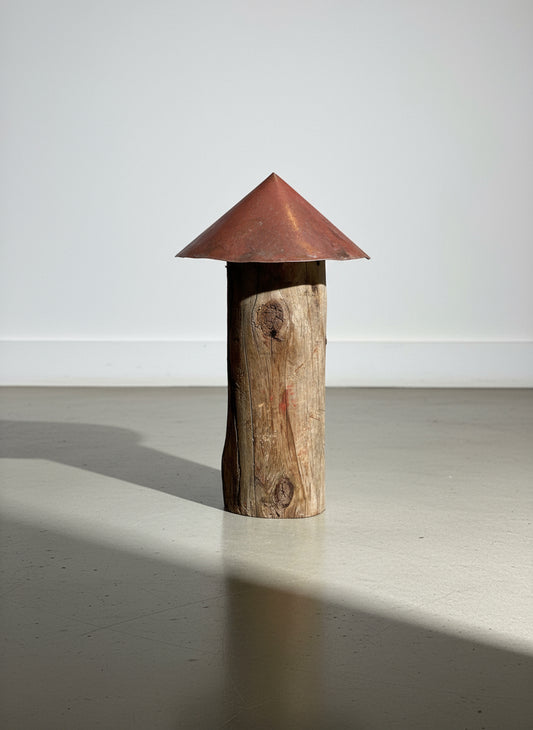 Wide red-cap mushroom sculpture handcrafted from a weathered log stem with natural knots and patina, featuring rustic handmade folk art design and reclaimed garden charm — Hommes and Gardens, Home Decor Collection, landscape design, plant design, Landscape Architect, Interior Designer, Outdoor Living, Outdoor Decorations, Home Design, Luxury Design, Art, Furniture, Objects, Best Gifts, Nature, Backyard, Yard.