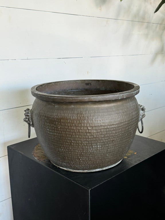 19TH CENTURY CHINESE BRASS PLANTER POT
