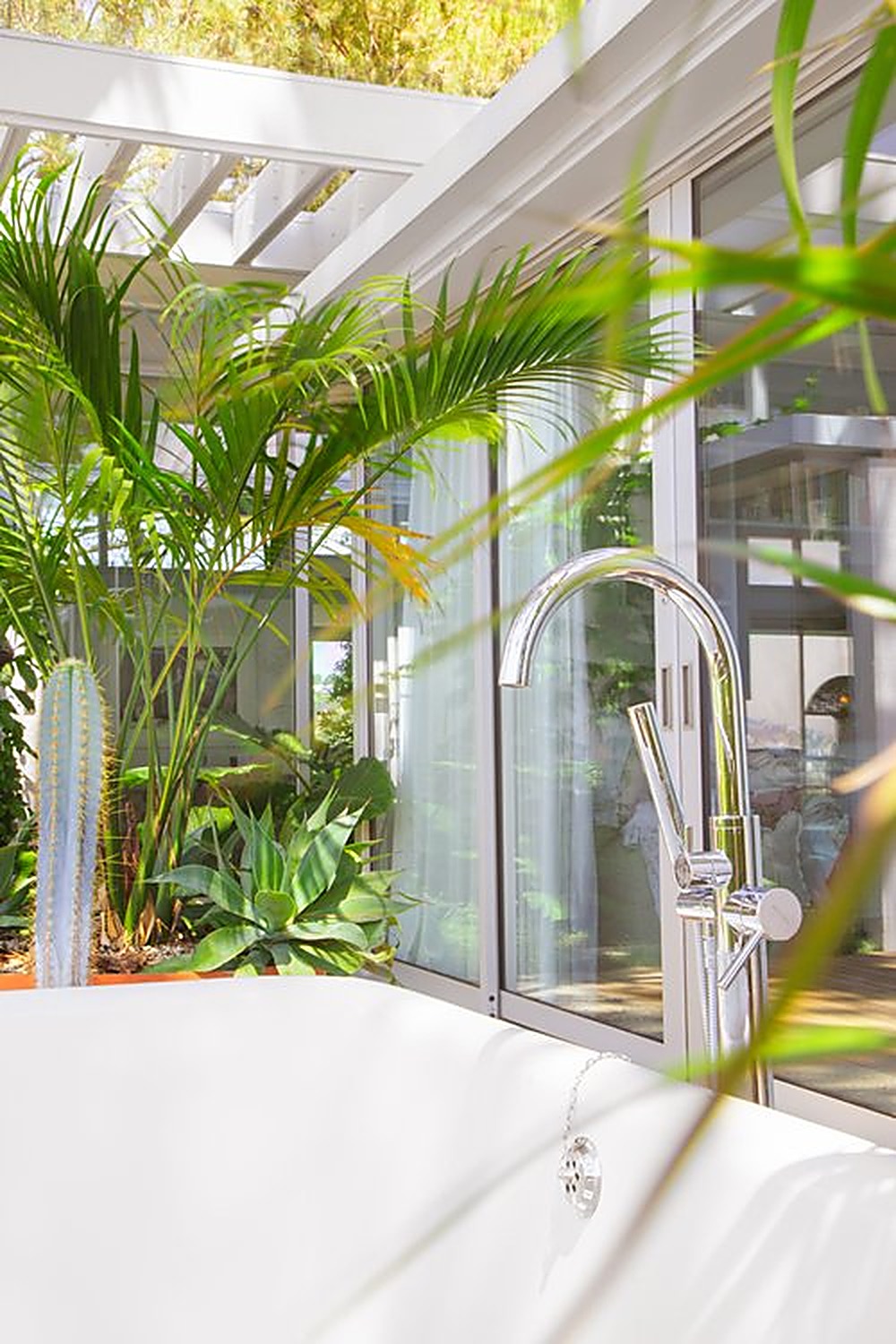 Holly Oak garden, Los Angeles landscape design by Hommes + Gardens, view 6