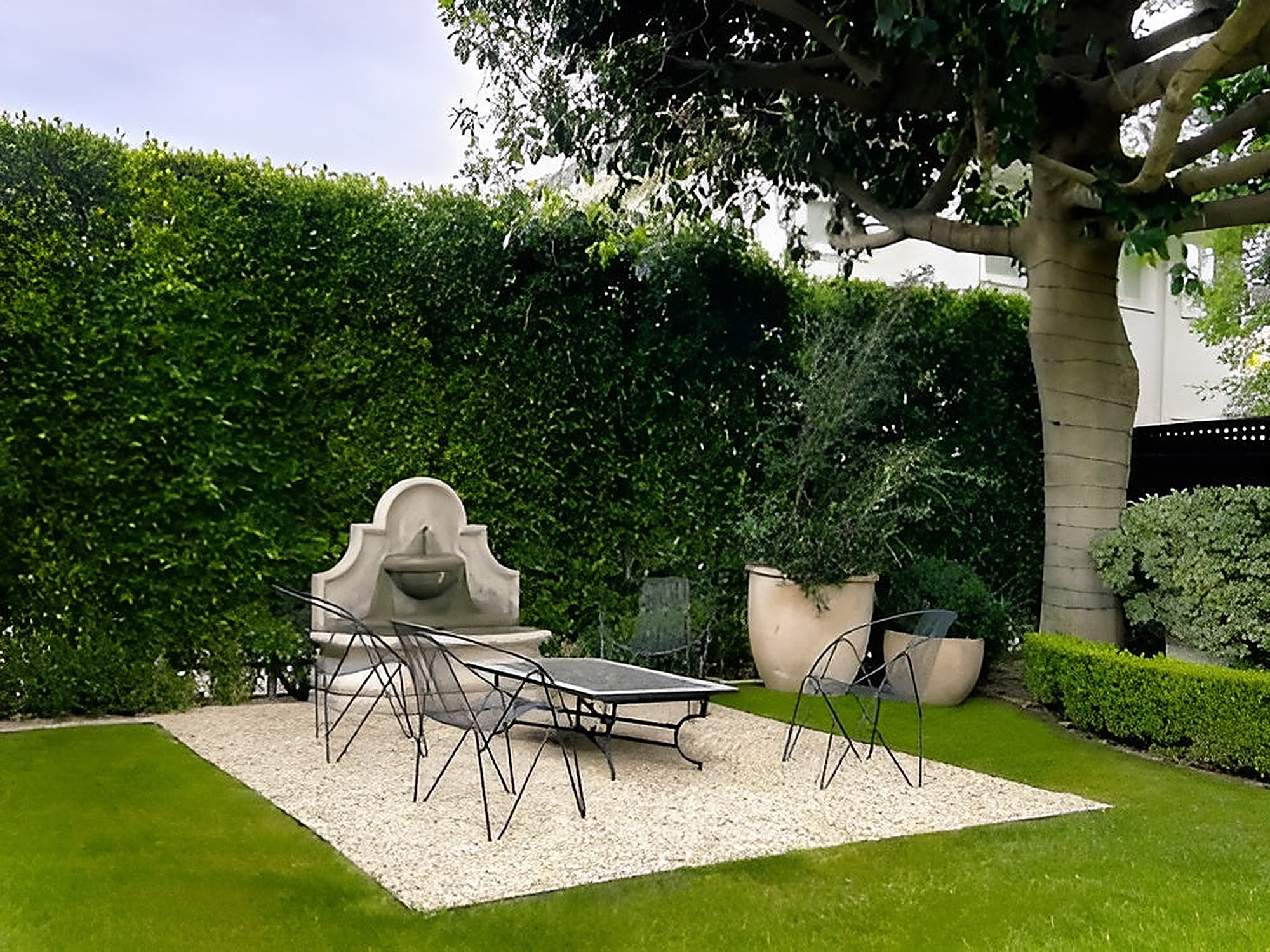 Ogden garden, Los Angeles landscape design by Hommes + Gardens, view 1