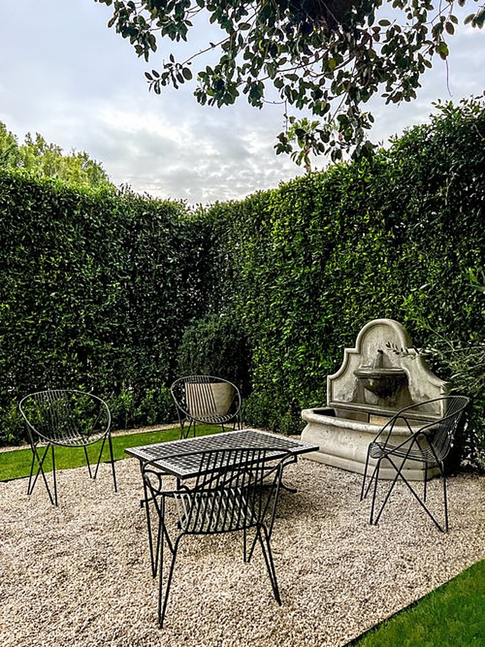 Ogden garden, Los Angeles landscape design by Hommes + Gardens, view 3