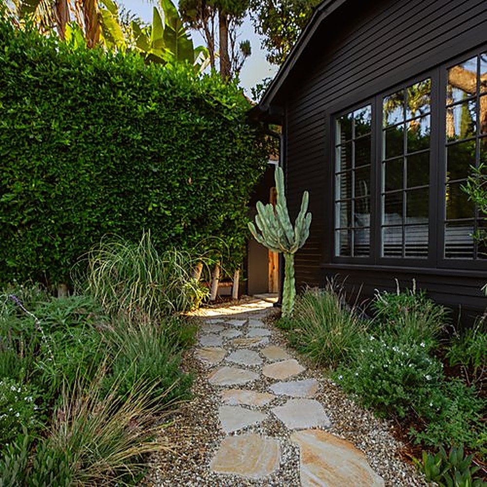 Fuller garden, Los Angeles landscape design by Hommes + Gardens, view 5