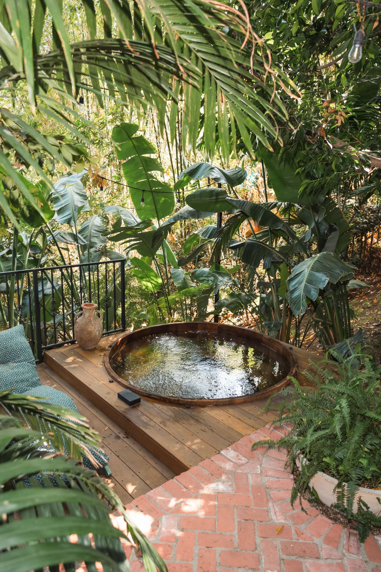 Queens garden, Los Angeles landscape design by Hommes + Gardens, view 6