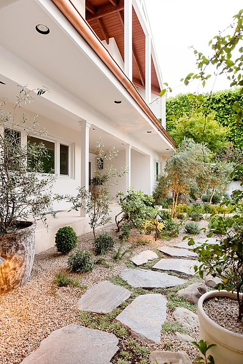 Valley Vista garden, Los Angeles landscape design by Hommes + Gardens, view 8
