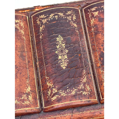 19th Century Small Leather Wrapped Bookend Lid Jewelry Box