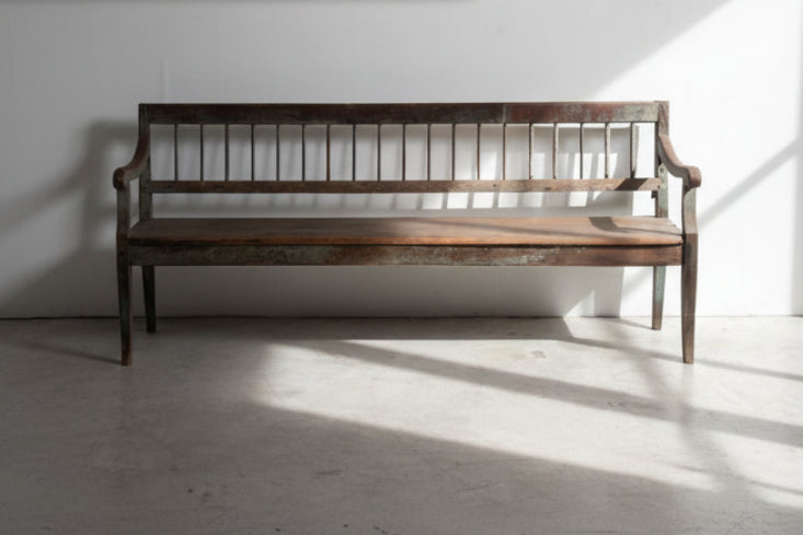 Antique European Painted Wood Slat-Back Bench with Arms – 19th Century Rustic
