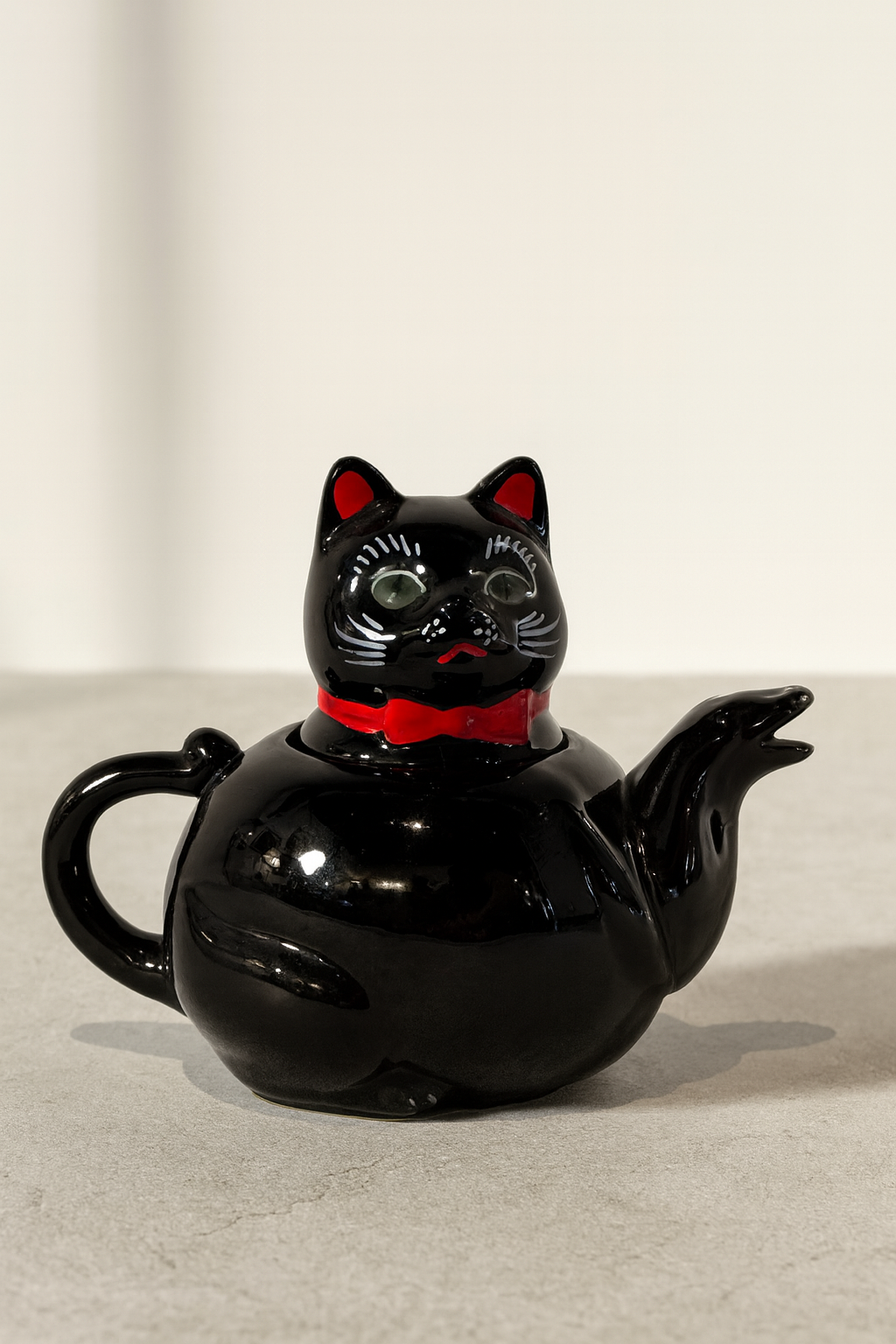 Charming Vintage Black Cat Figural Ceramic Teapot with Red Bow Tie – Whimsical Mid-Century Style