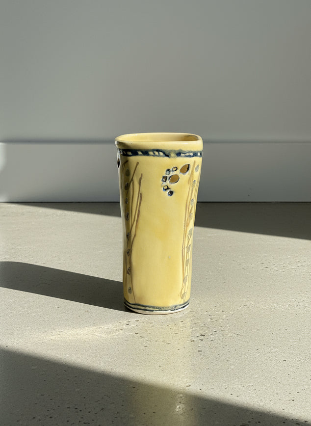 Golden Meadow Candle – Handcrafted Floral Ceramic Vessel