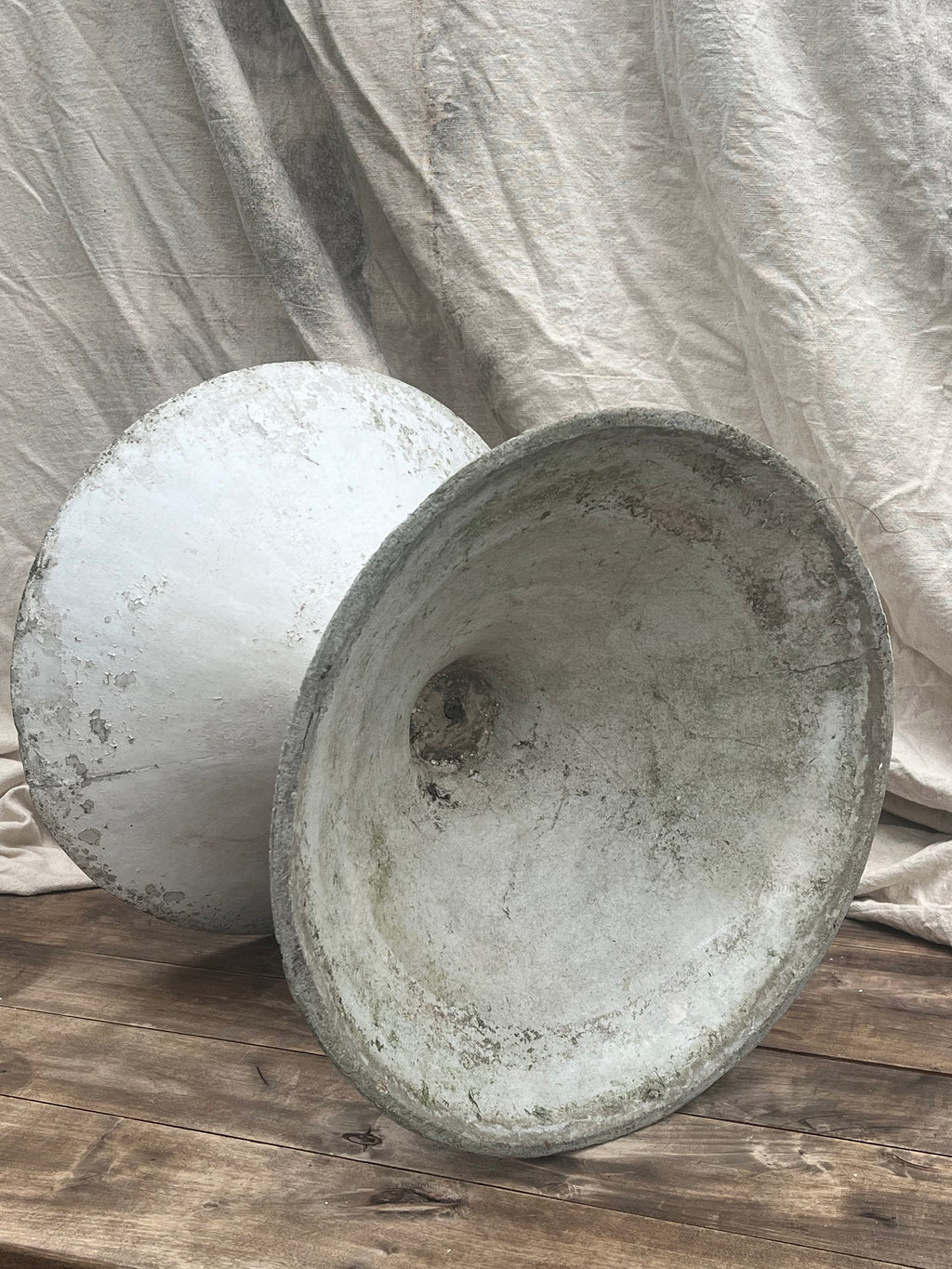 Willy Guhl 'Diabolo' Planter (1960's) (20")