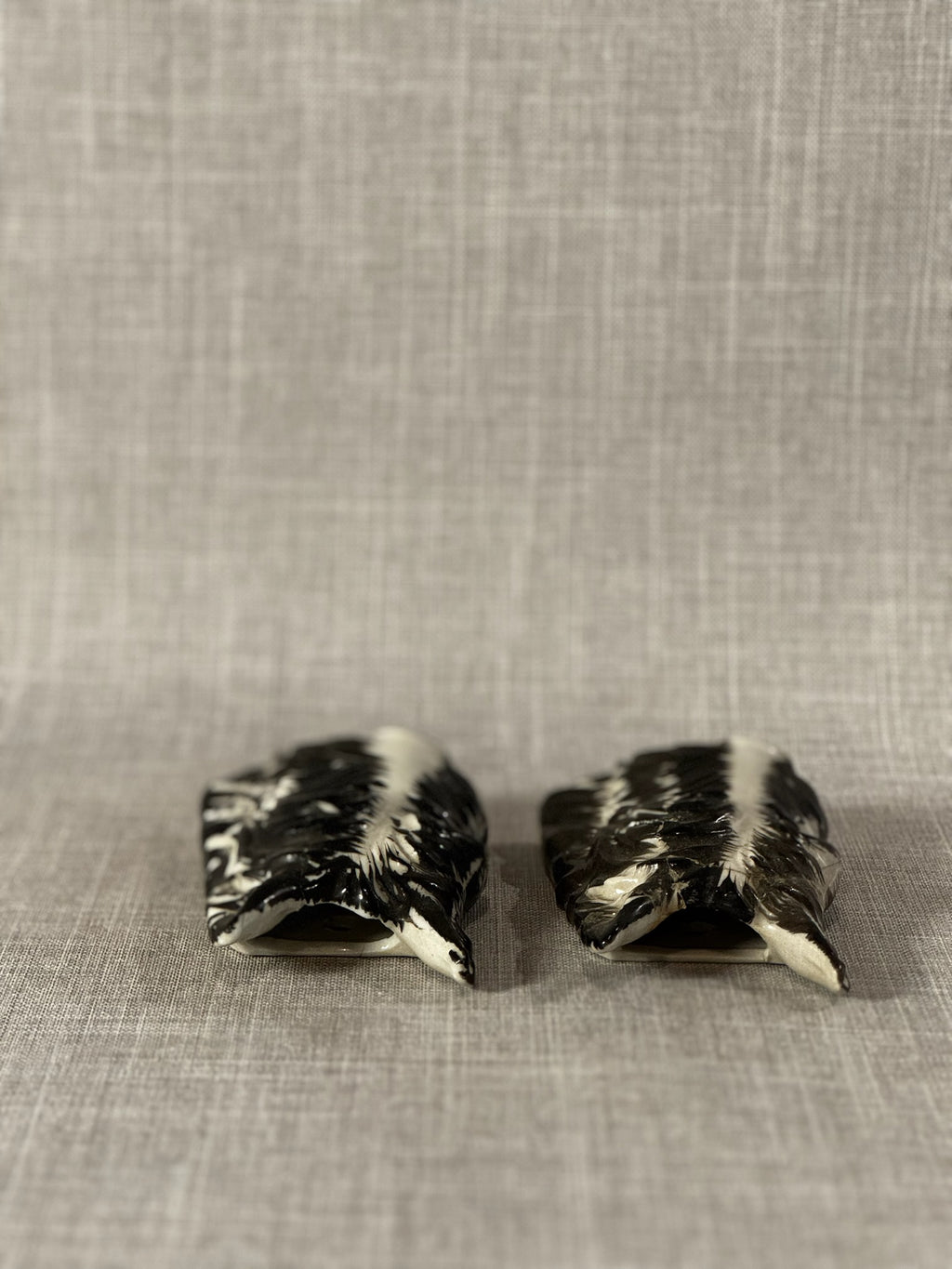 Mid-Century Japanese Scottie Dog Ceramic Wall Pocket Pair – Hand-Painted Figural Canine Décor