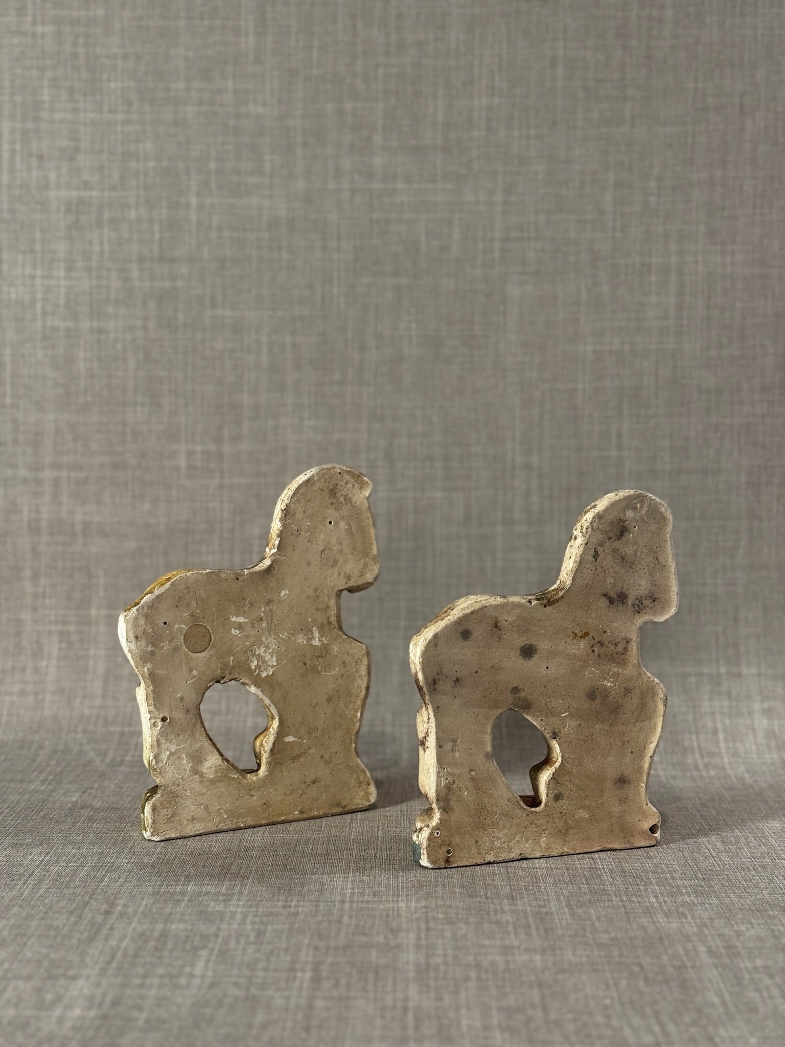 Pair of Antique Hand-Painted Chalkware Horse Figurines – Early 20th-Century Folk Art Sculptures