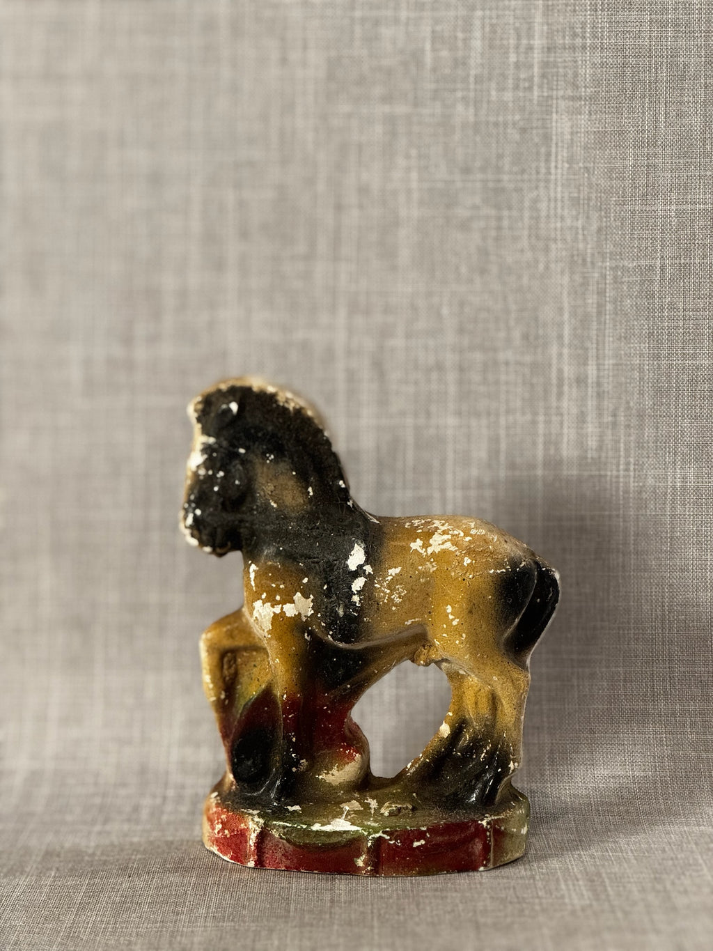 Pair of Antique Hand-Painted Chalkware Horse Figurines – Early 20th-Century Folk Art Sculptures