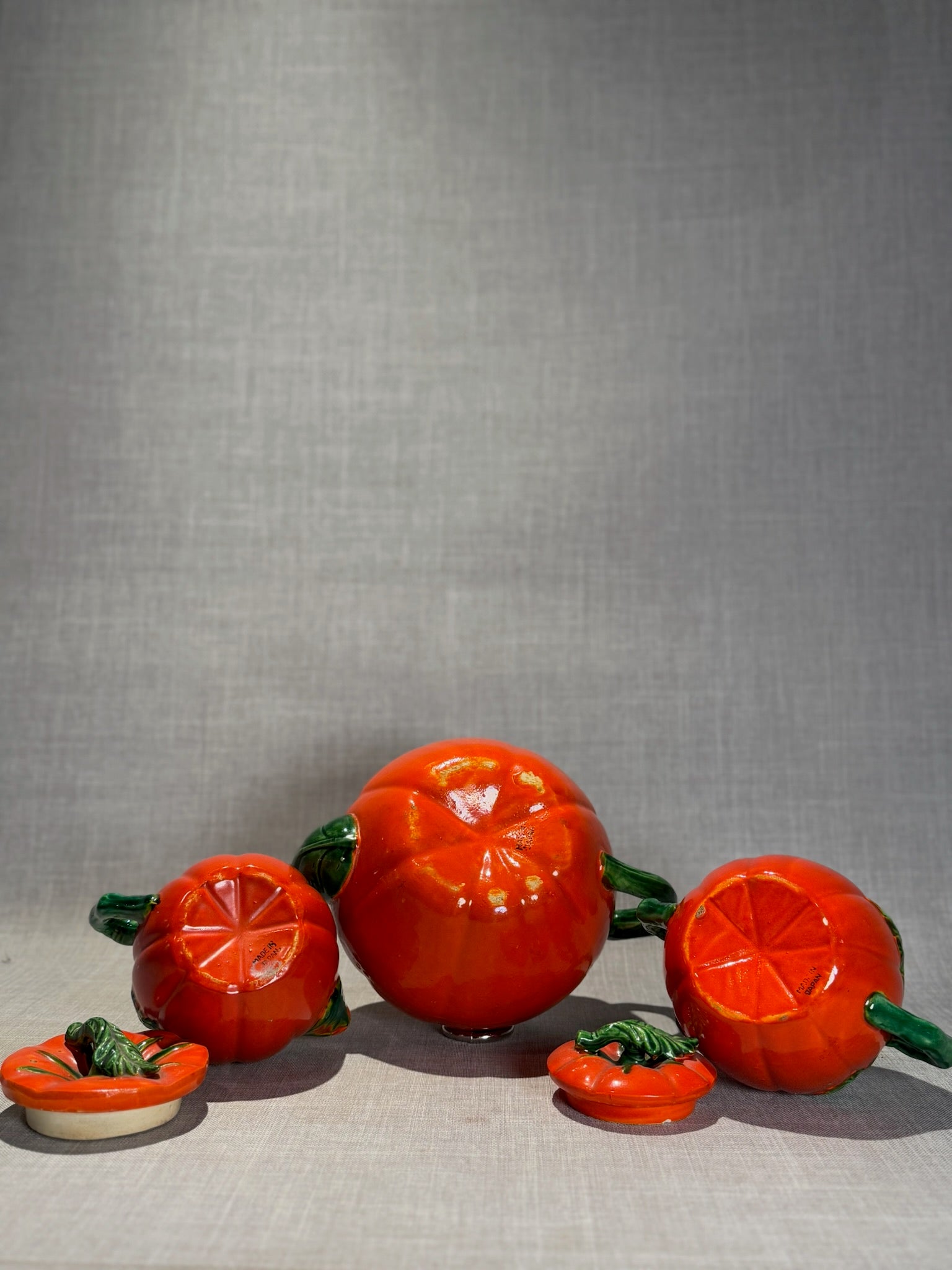 Vintage Hand-Painted Tomato Ceramic Tea Set – Teapot, Lidded Sugar Bowl & Creamer with Sculpted Leaf Handles