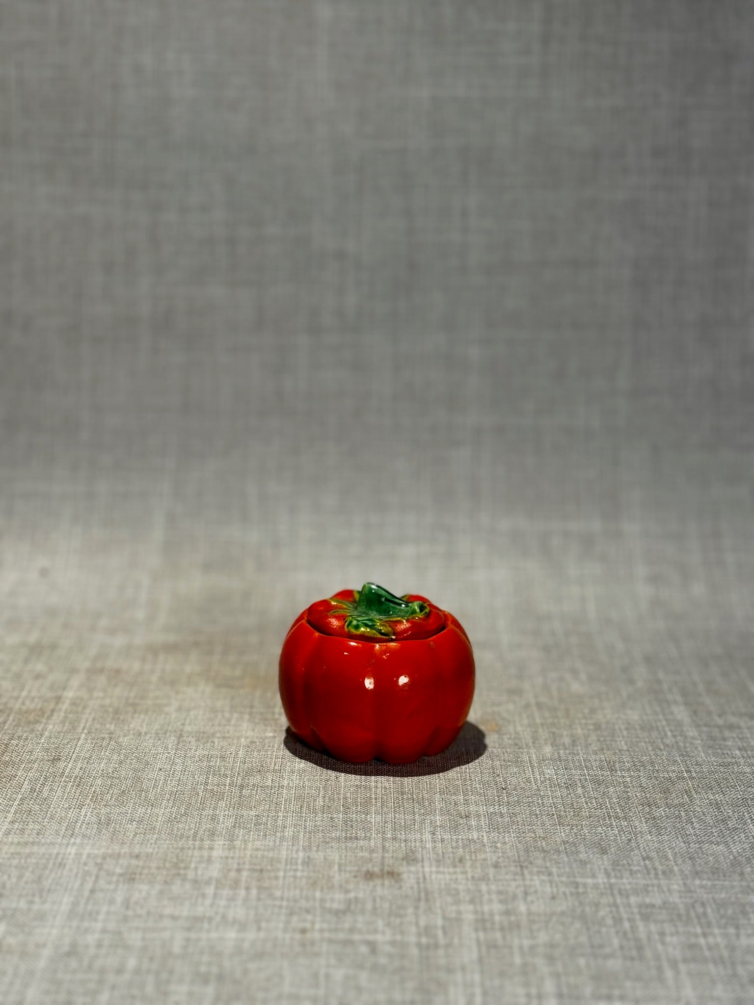 Mid-Century Japanese Tomato Ceramic Sugar Bowl with Lid – Hand-Painted Red Pottery Fruitware Jar