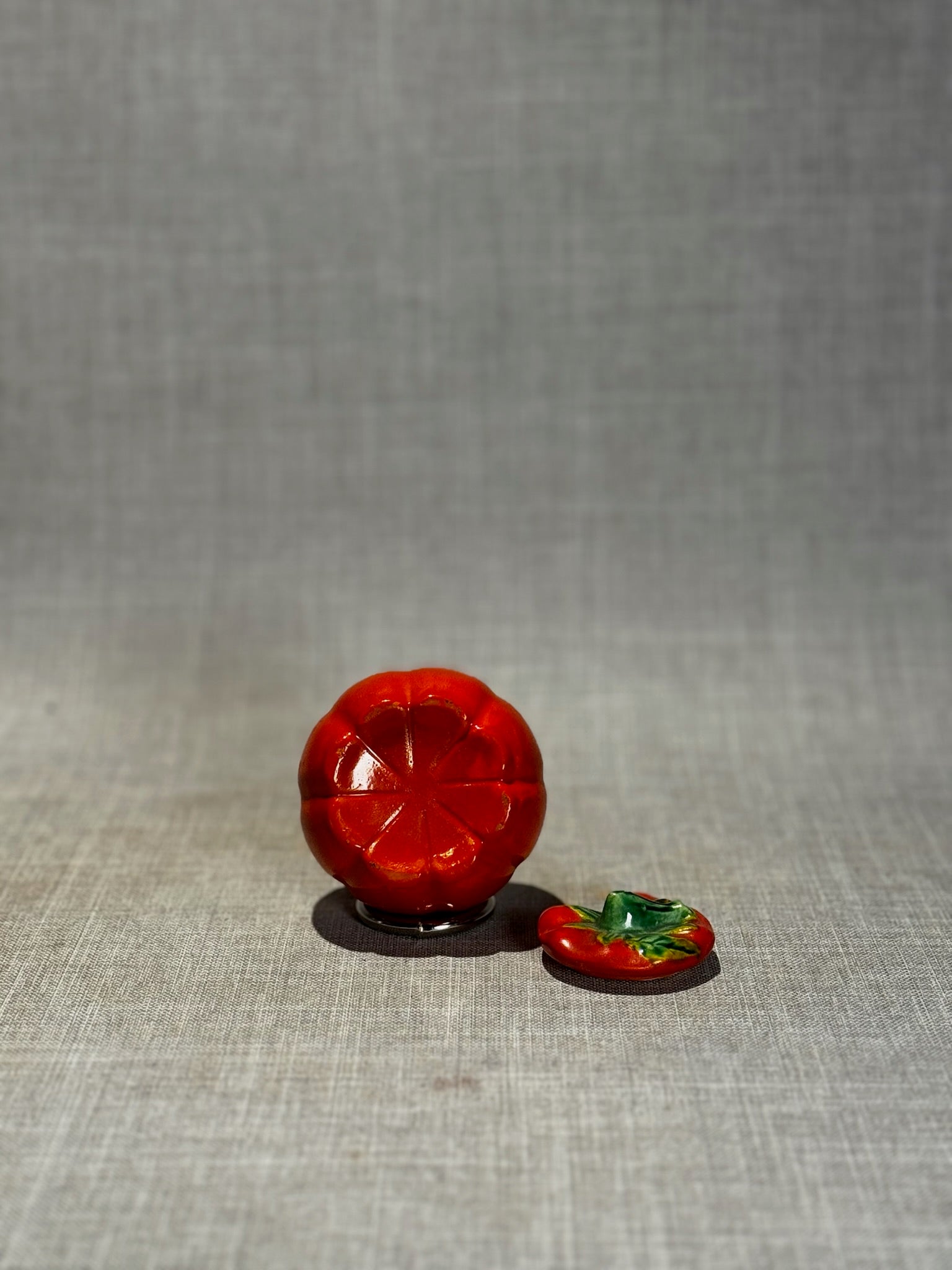 Mid-Century Japanese Tomato Ceramic Sugar Bowl with Lid – Hand-Painted Red Pottery Fruitware Jar