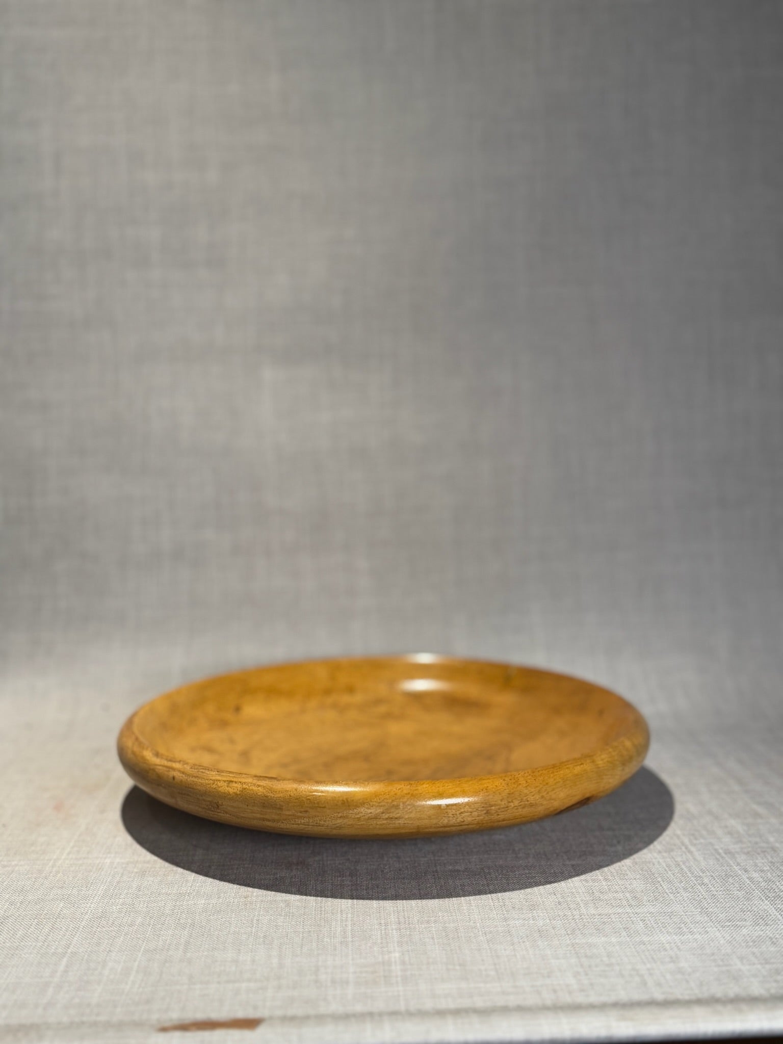 Vintage Hand-Turned Honeywood Shallow Serving Bowl / Decorative Display Plate