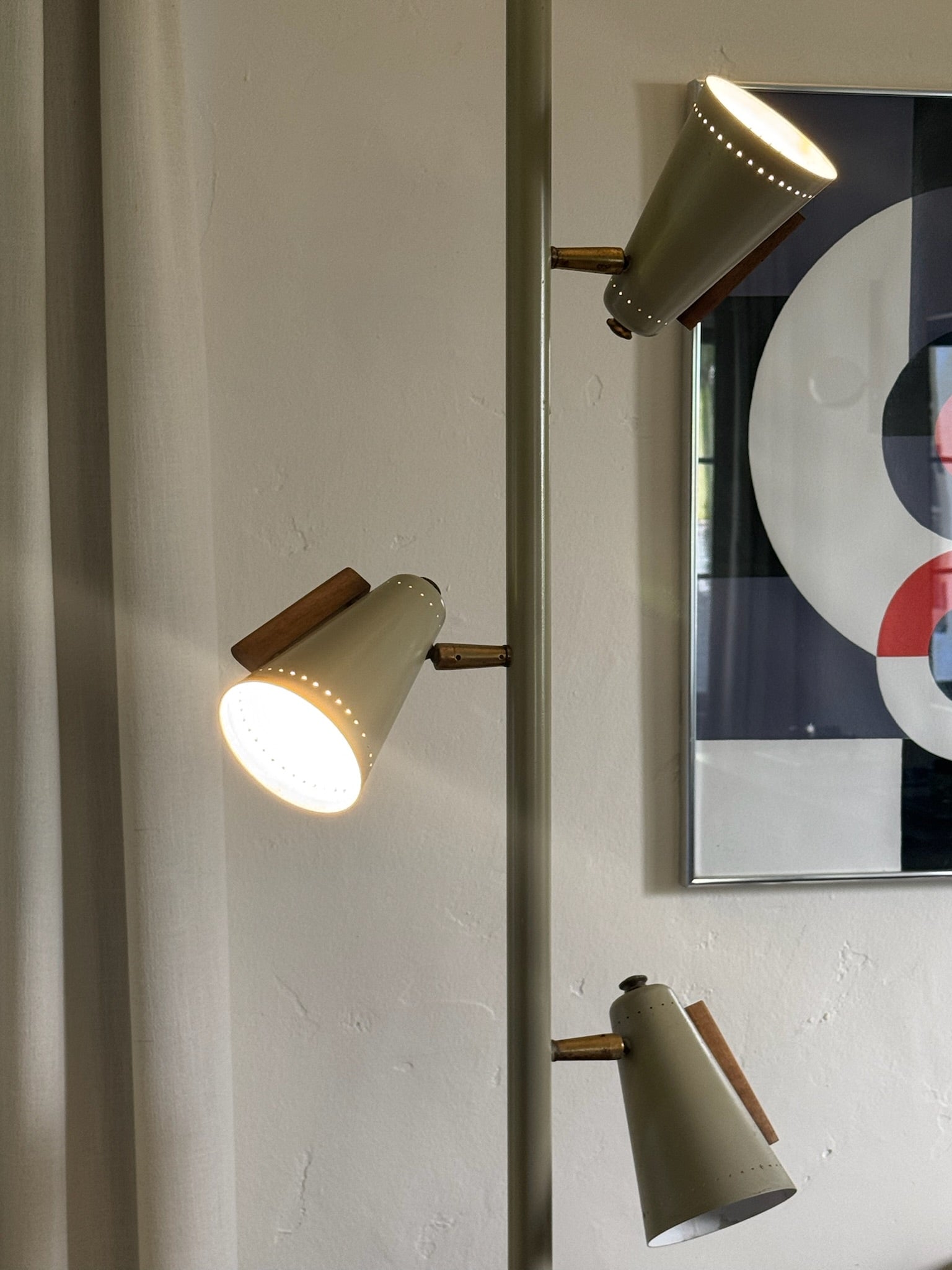 Raymond Loewy Era Stiffel Mid-Century Modern Tension Pole Floor Lamp