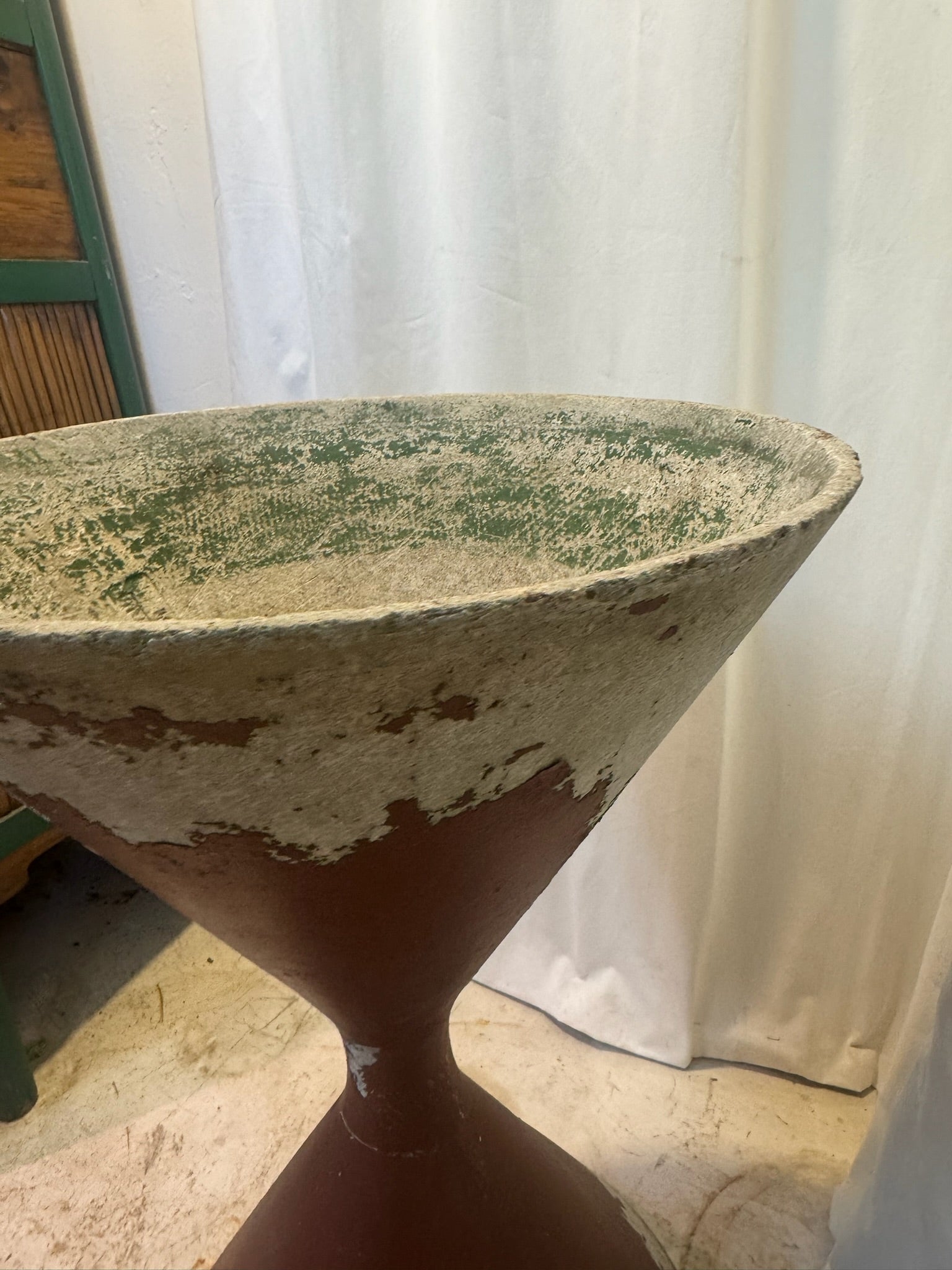 Willy Guhl Diabolo Garden Planter, Mid-Century Modern Fiber Cement, Switzerland