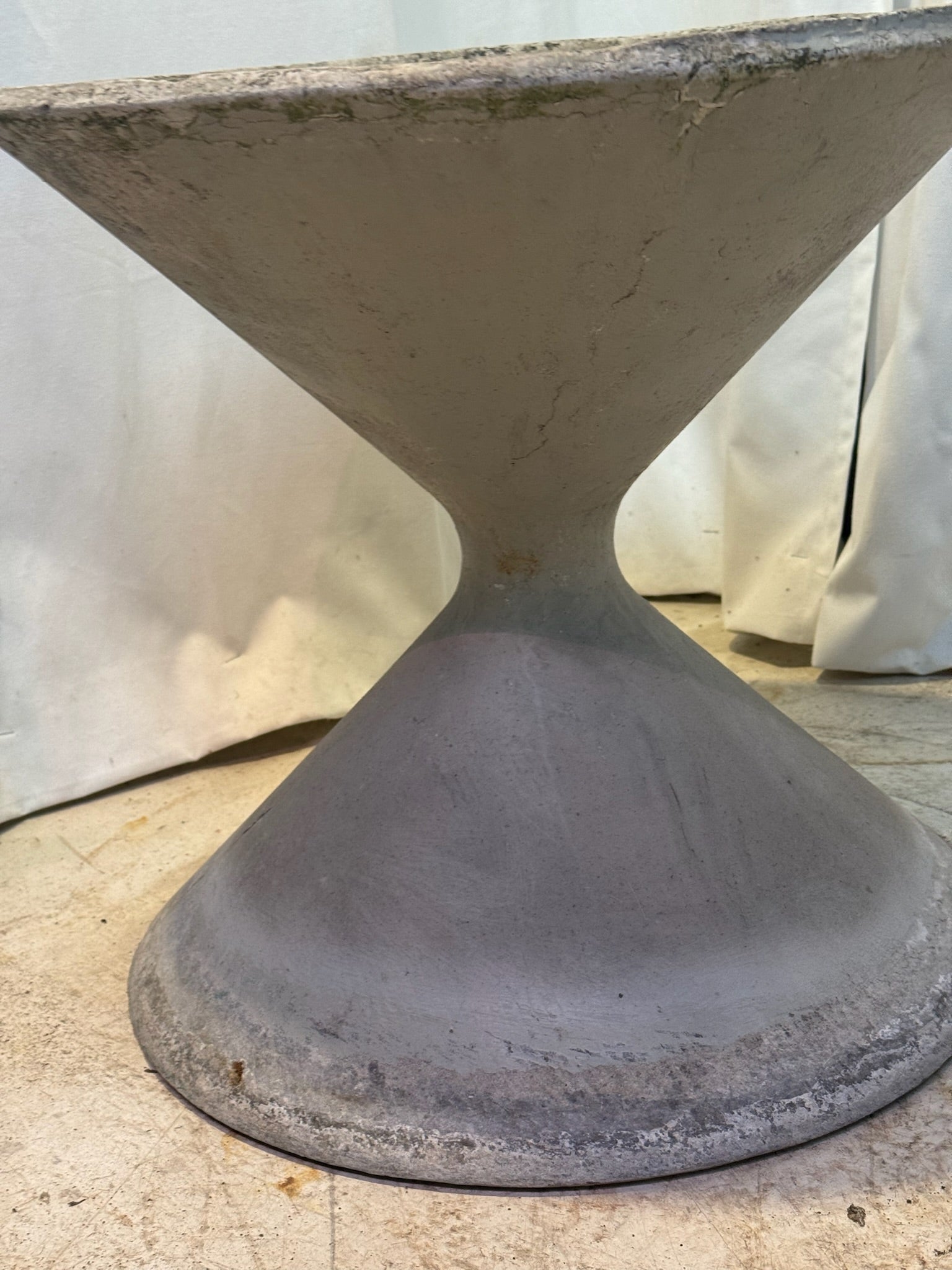 Willy Guhl “Spindel” Planter, Swiss Fiber Cement Garden Sculpture