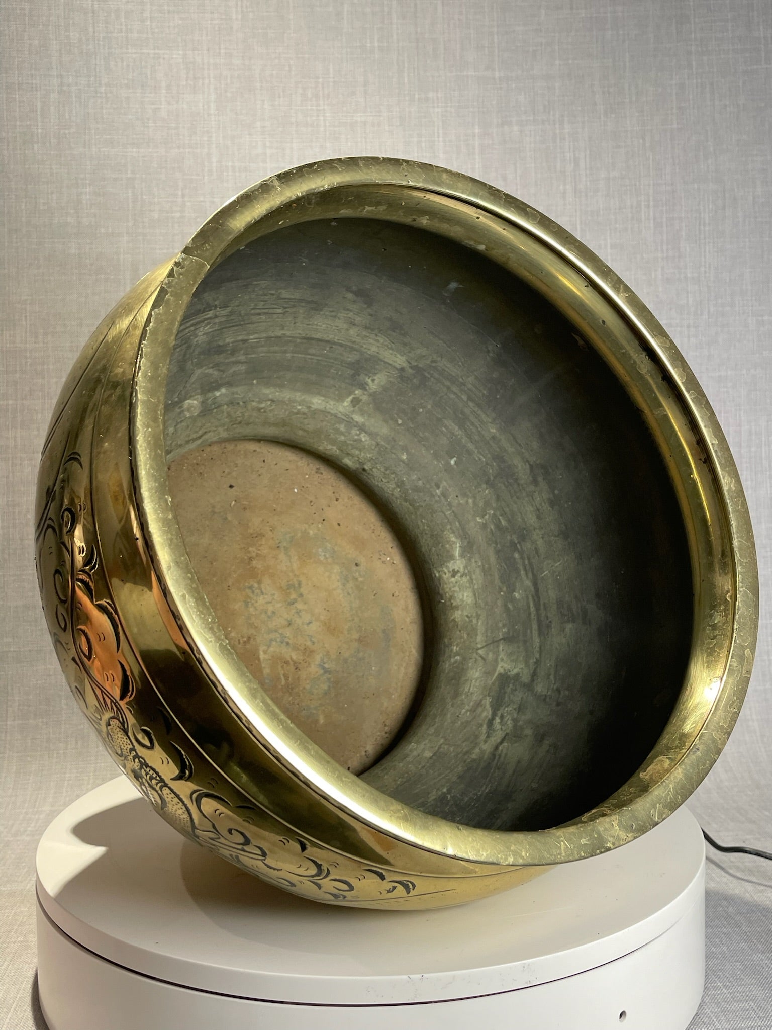 Vintage Chinese Brass Jardinière Planter with Hand-Etched Dragon Motif