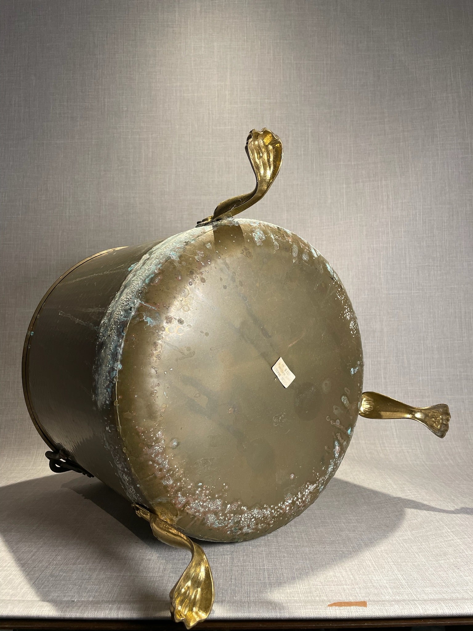 Large Antique English Hand-Hammered Brass Bucket with Claw Feet and Iron Handle