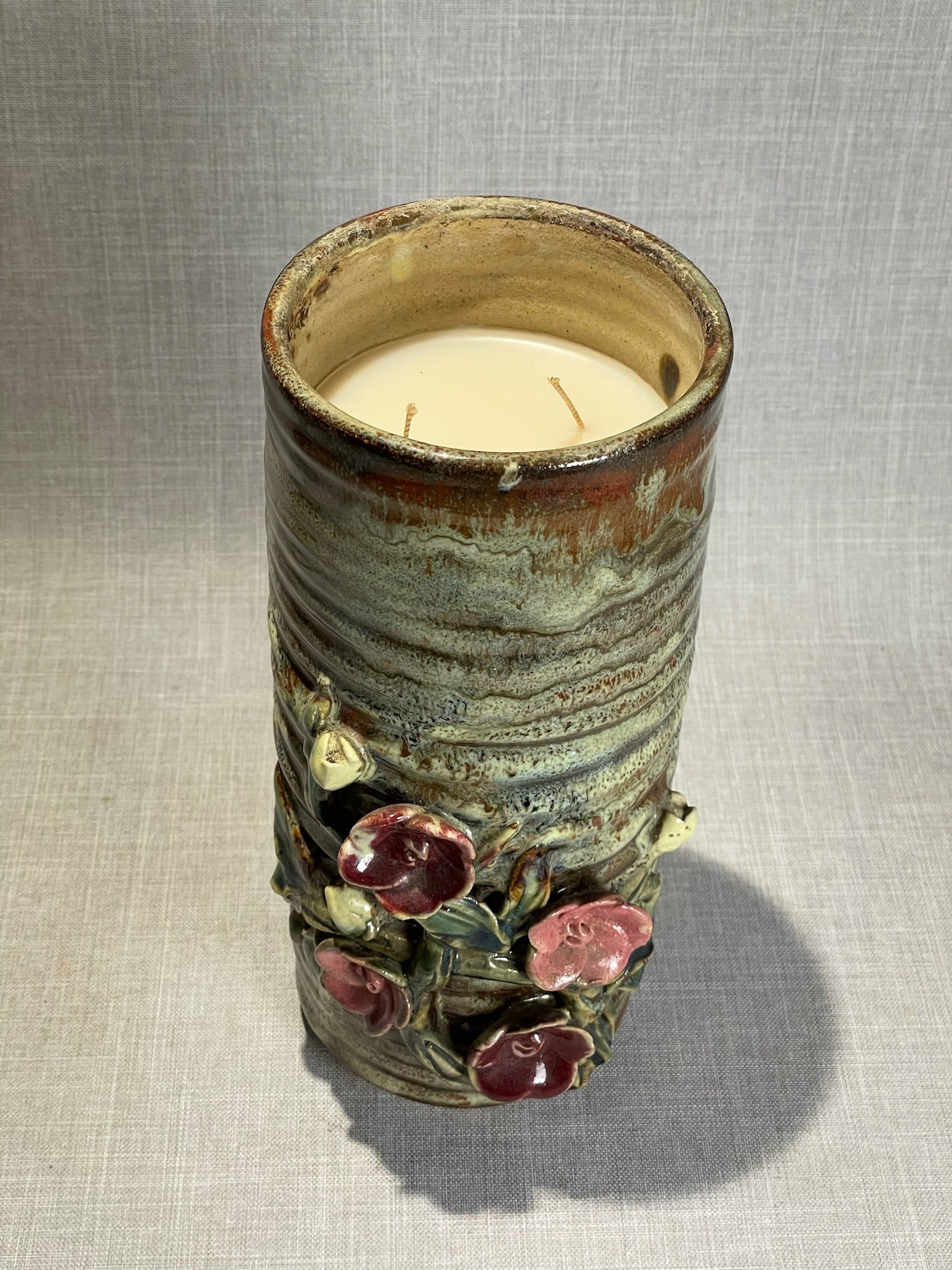 Bloomstone Artisan Vase Candle – Handcrafted Floral Ceramic with Double Wick