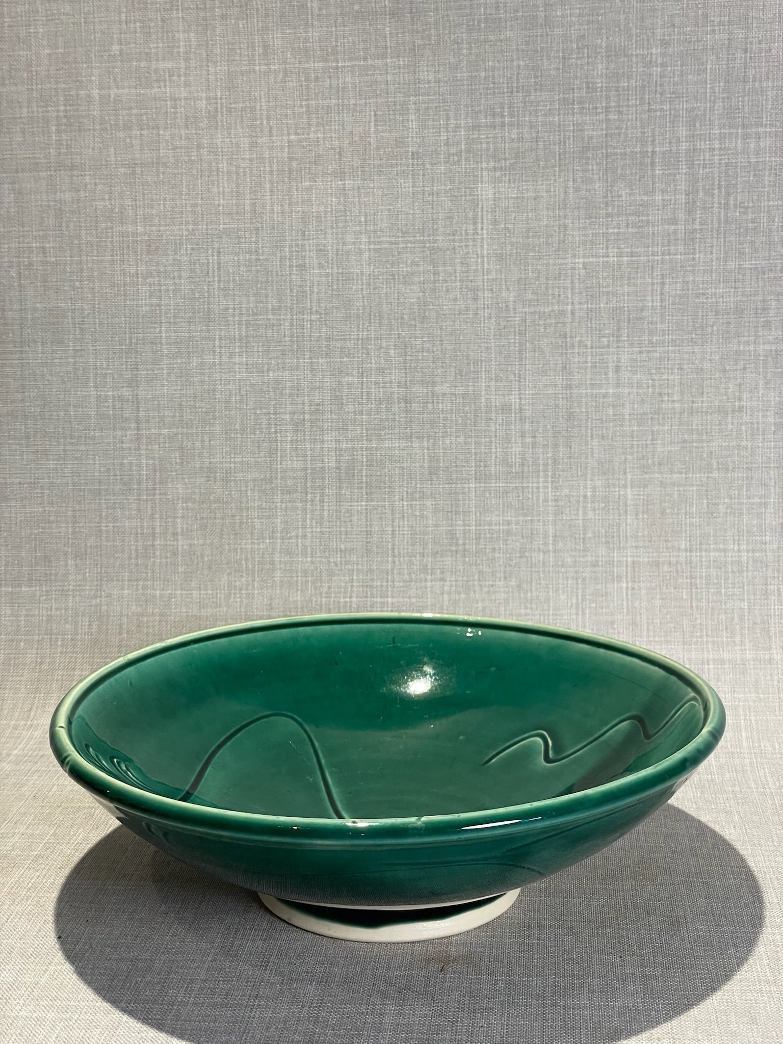 Vintage Studio Pottery Deep Emerald Green Glazed Bowl with Carved Abstract Line Motif